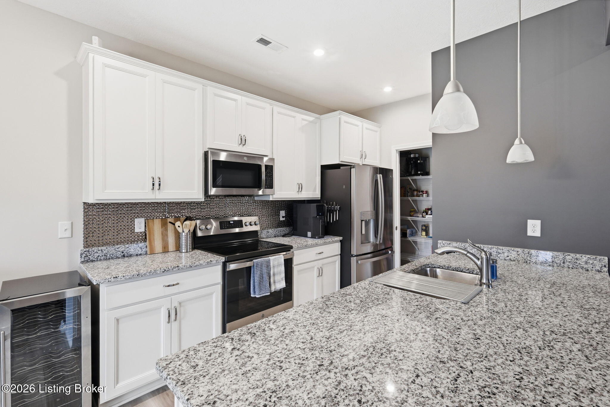 132 Harvest Moon Ct Property Photo 11