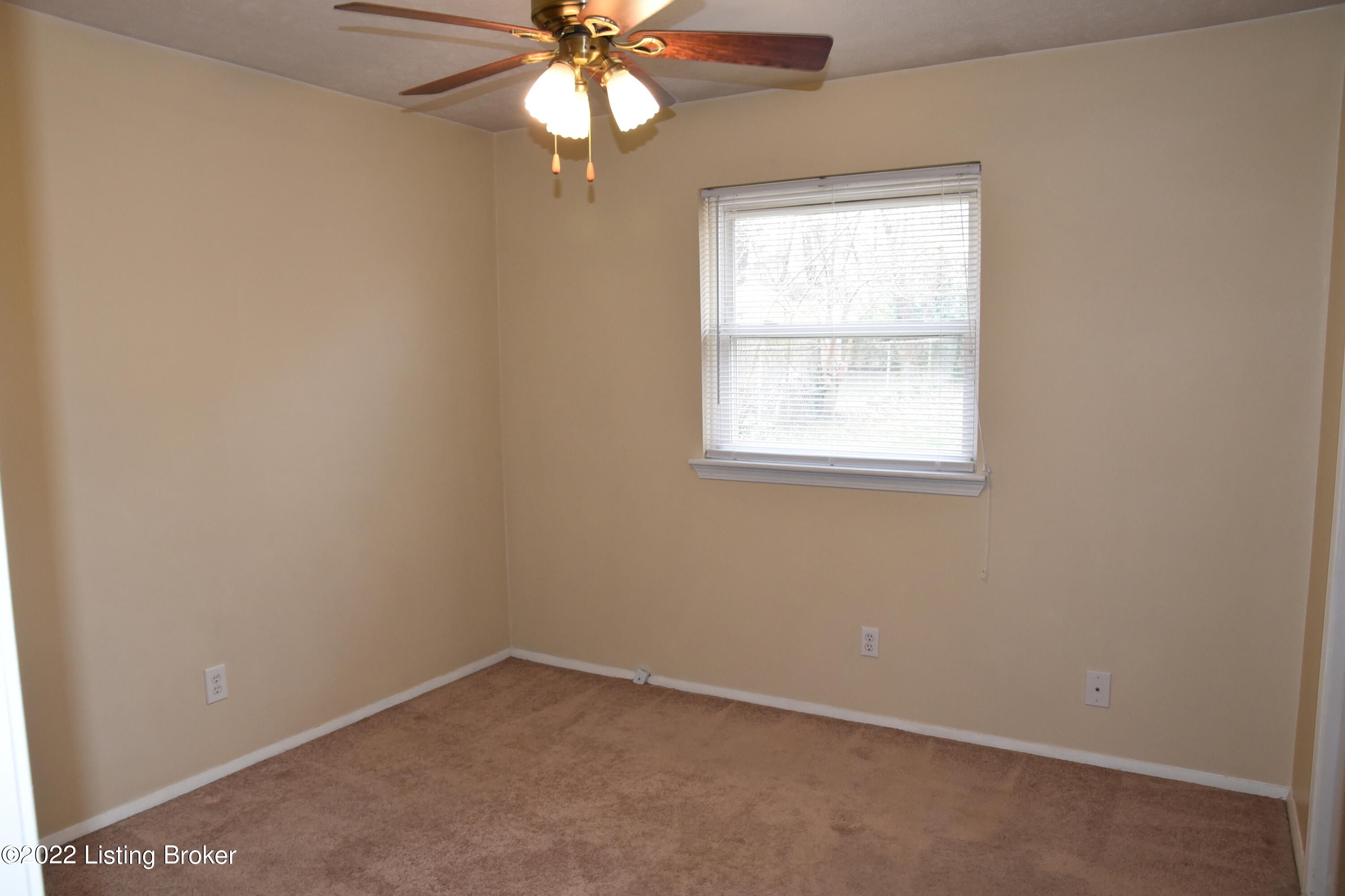 11408 Center Hill Ct Property Photo 13