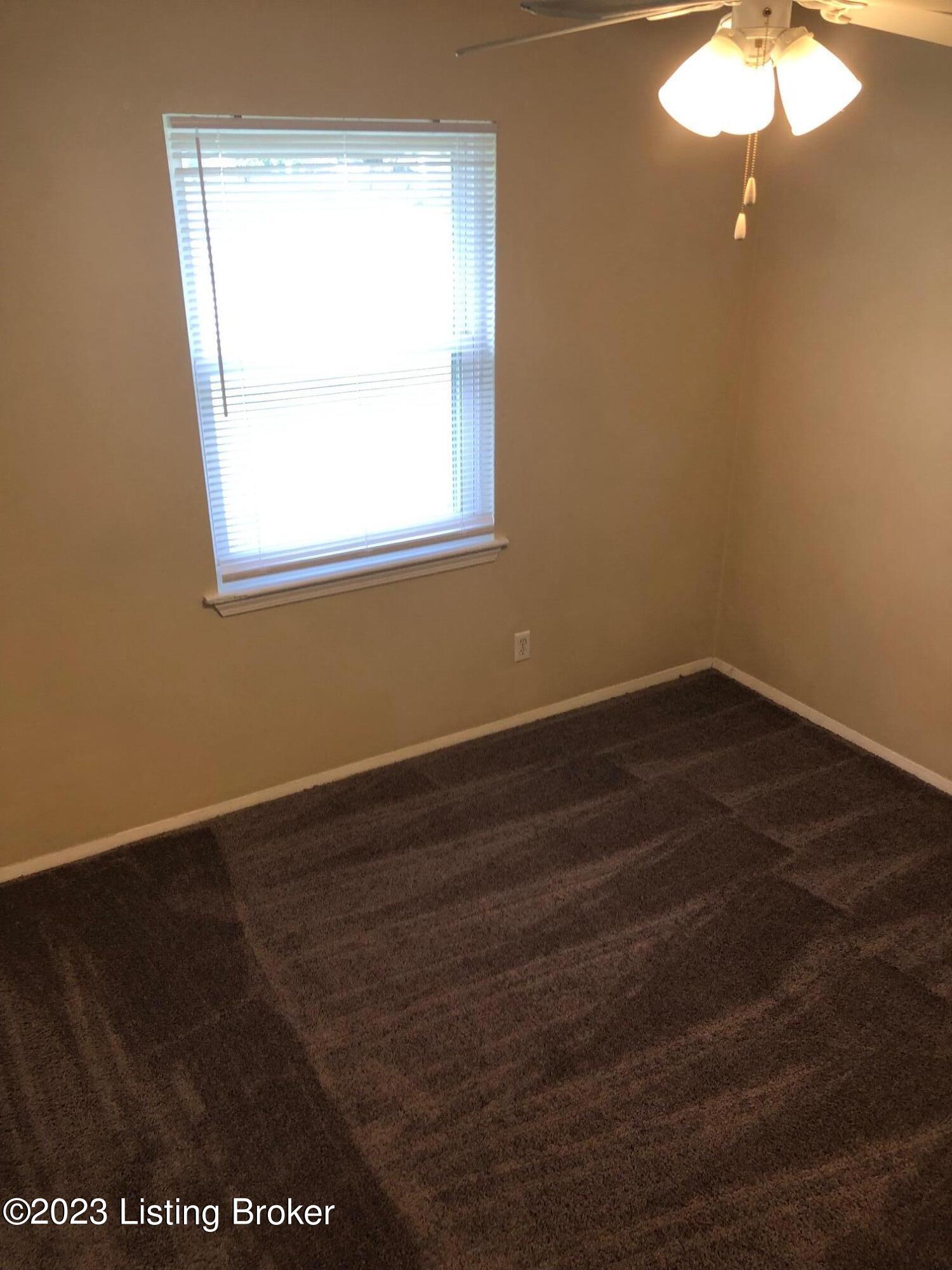 11408 Center Hill Ct Property Photo 20
