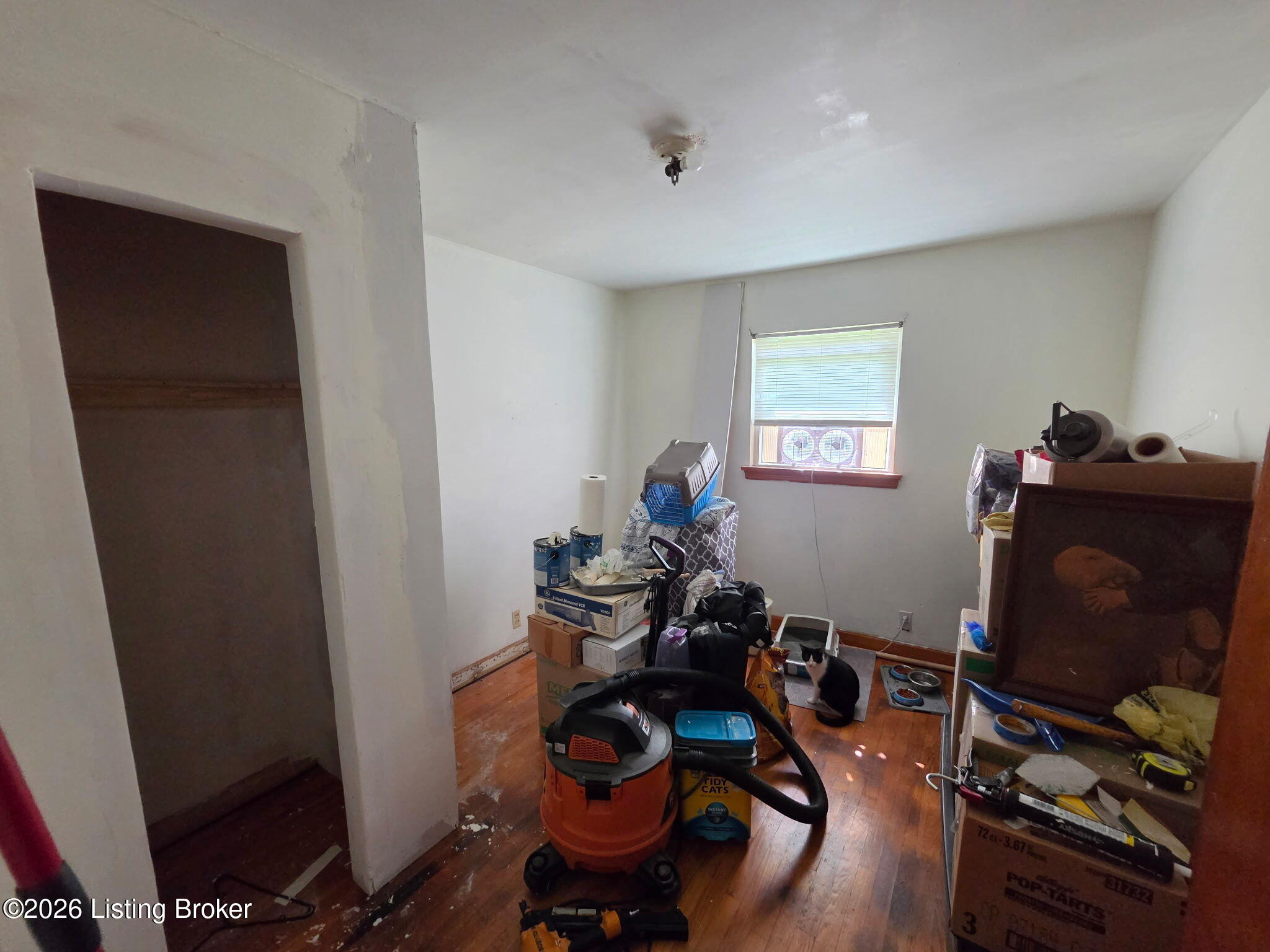9721 Caven Ave Property Photo 5