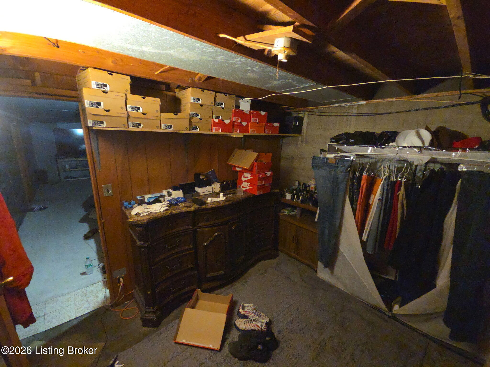 9721 Caven Ave Property Photo 21