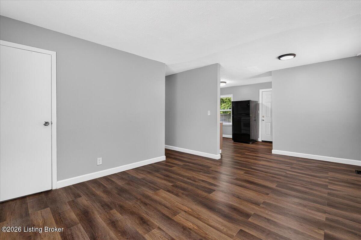 4110 Saint Francis Ln Property Photo 3
