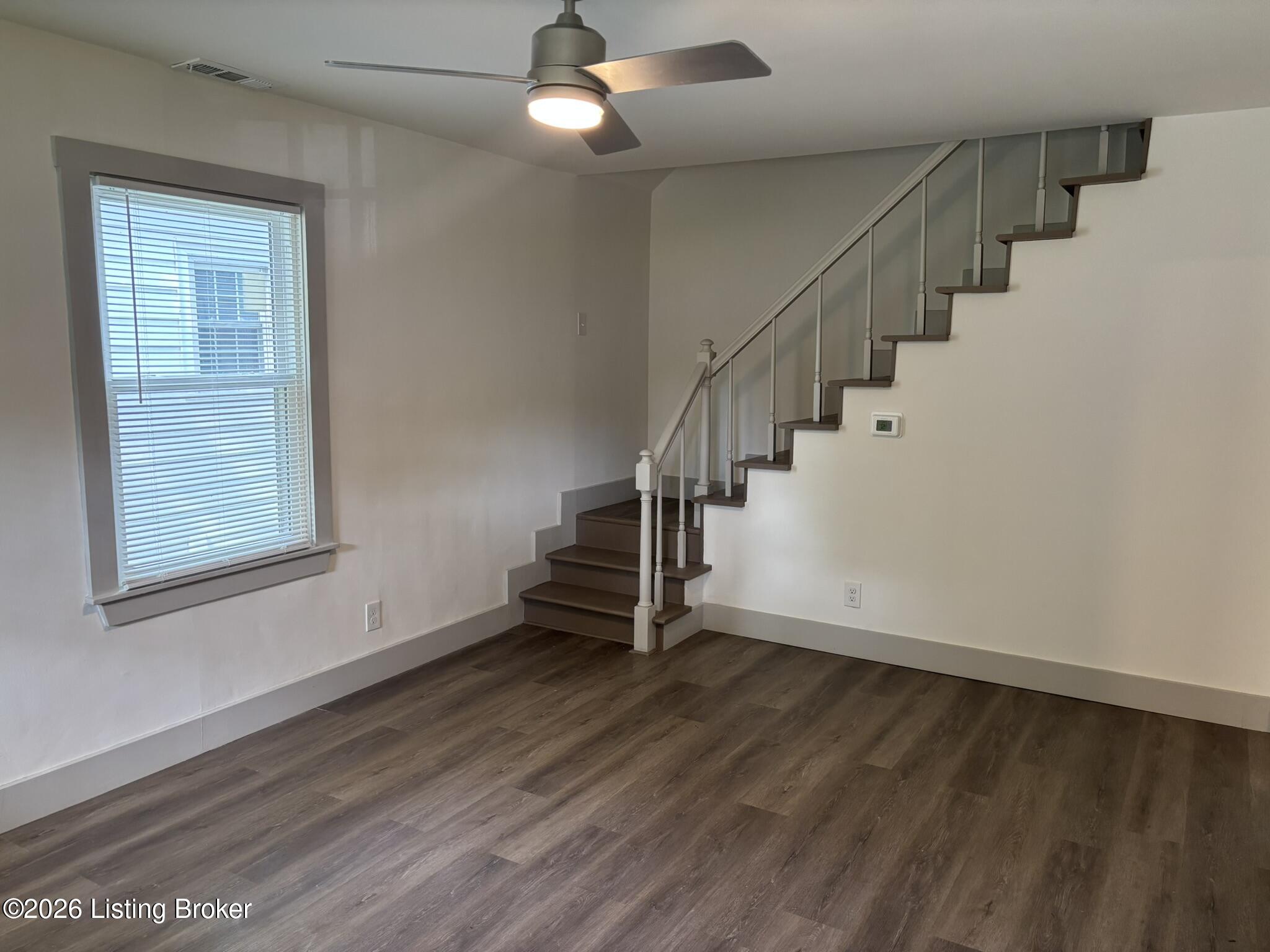 3721 Craig Ave Property Photo 4