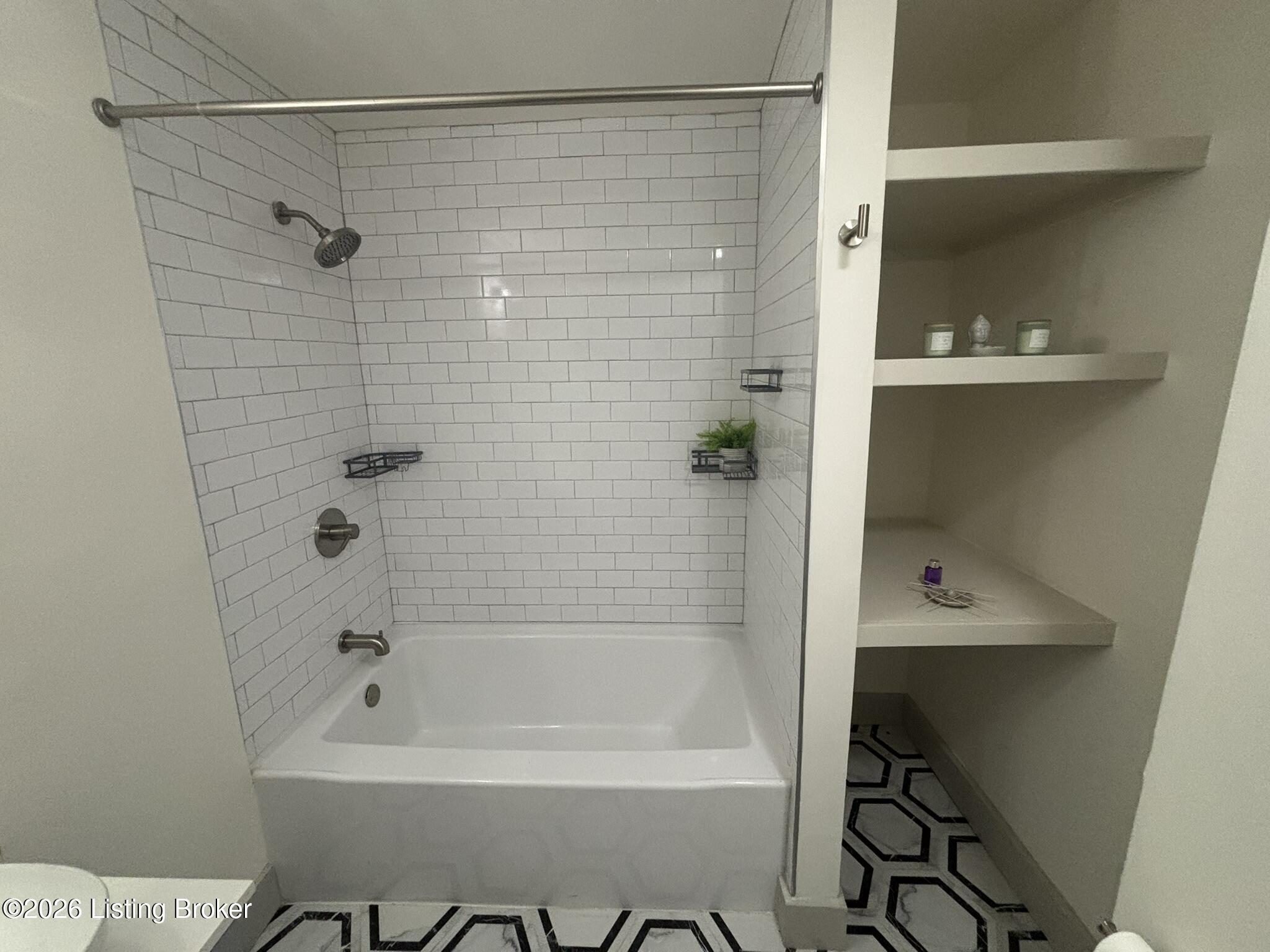 3721 Craig Ave Property Photo 11