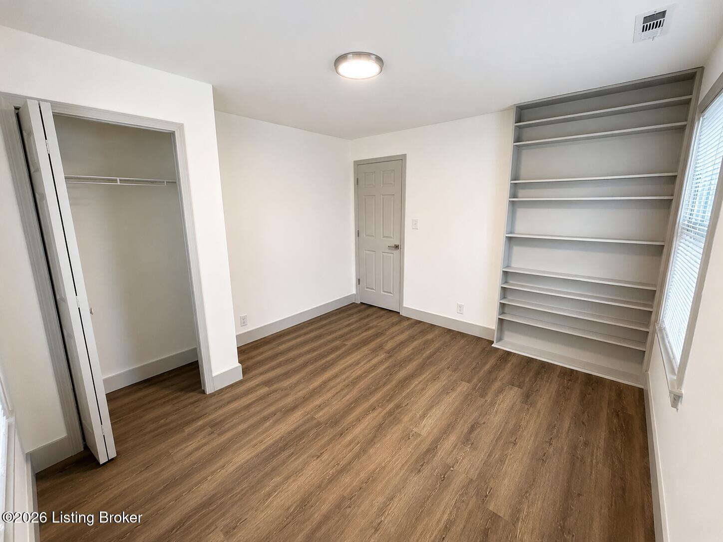 3721 Craig Ave Property Photo 12