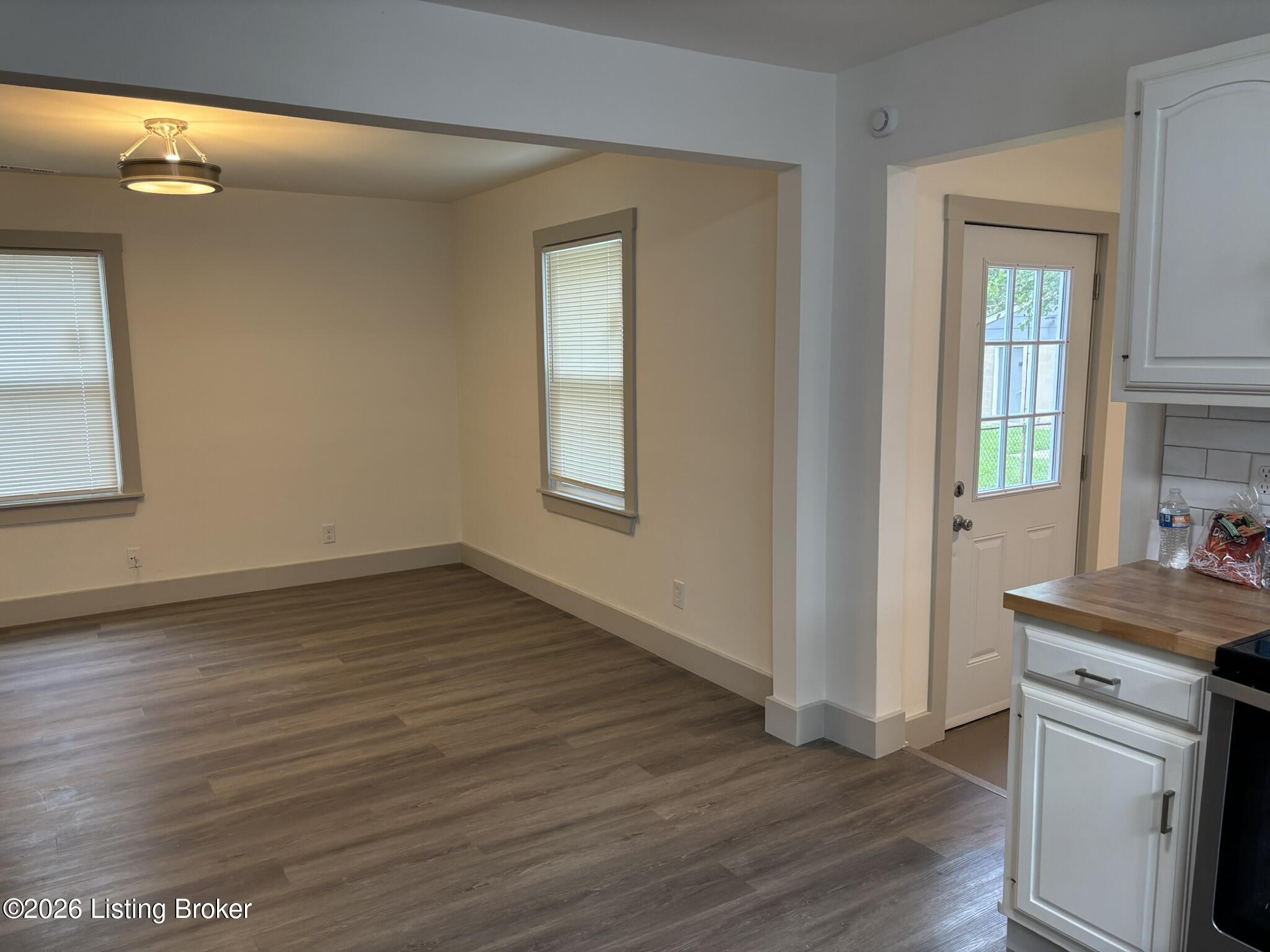 3721 Craig Ave Property Photo 22