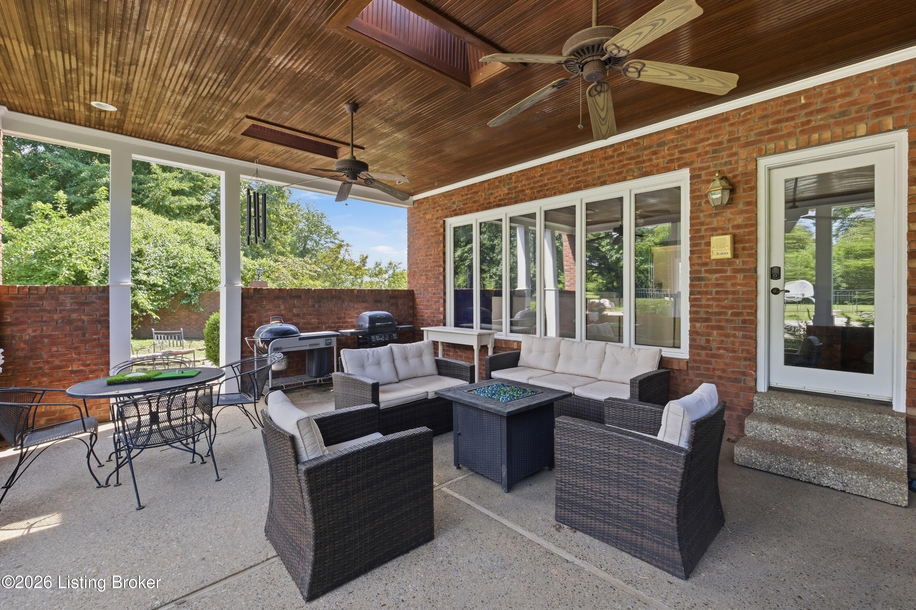 7304 Willow Gate Ct Property Photo 50