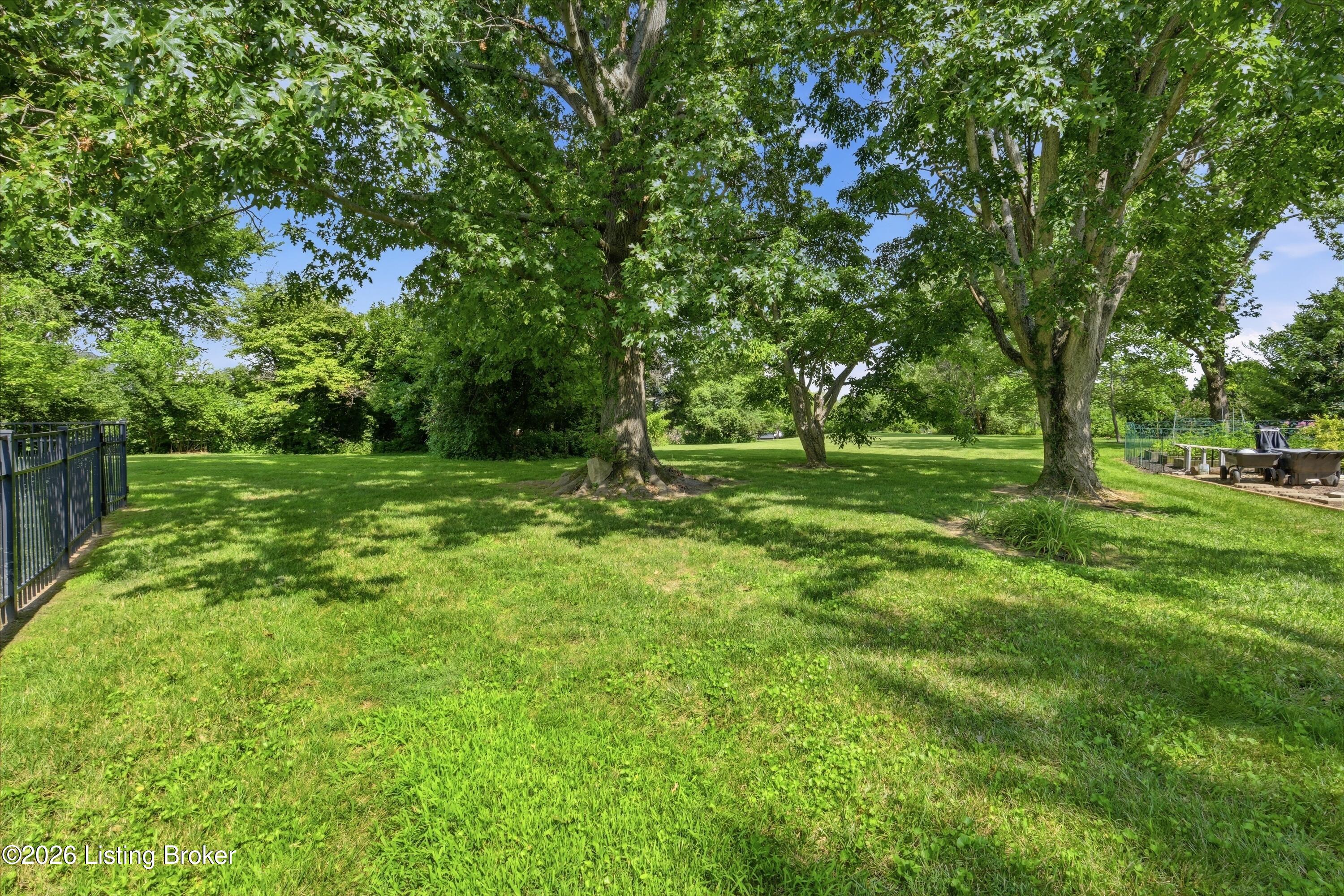7304 Willow Gate Ct Property Photo 56