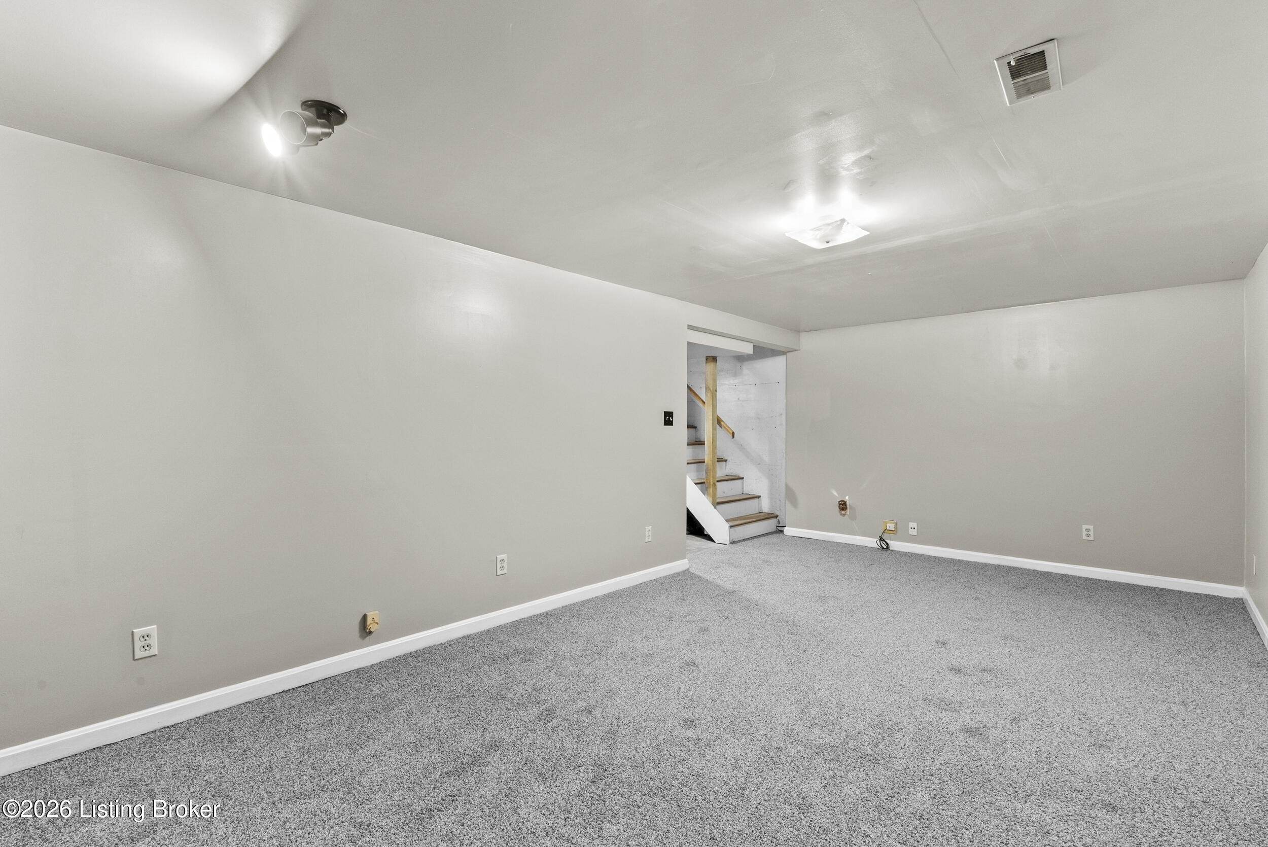 9504 Pirouette Ave Property Photo 15