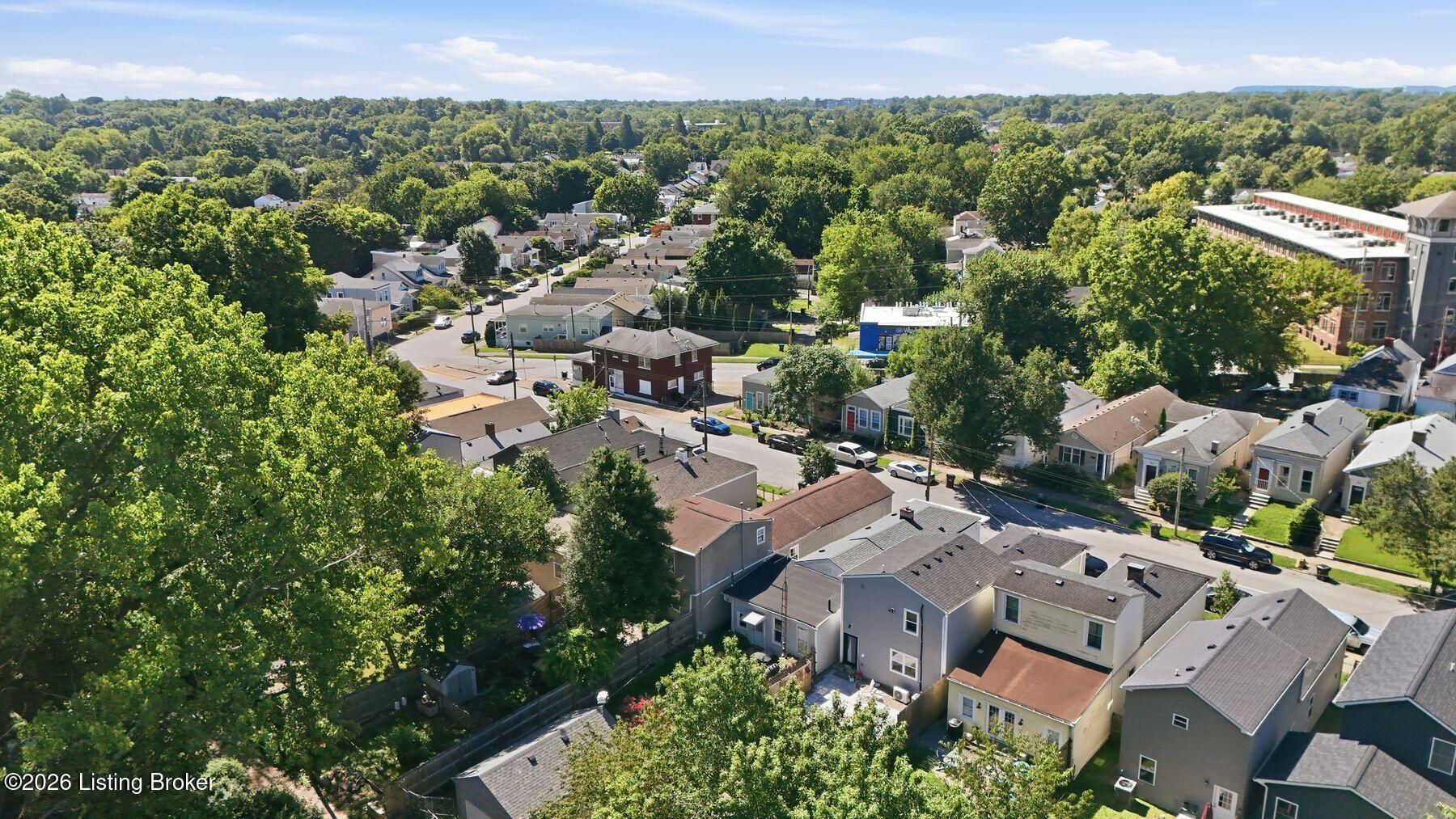 1053 Mary St Property Photo 52