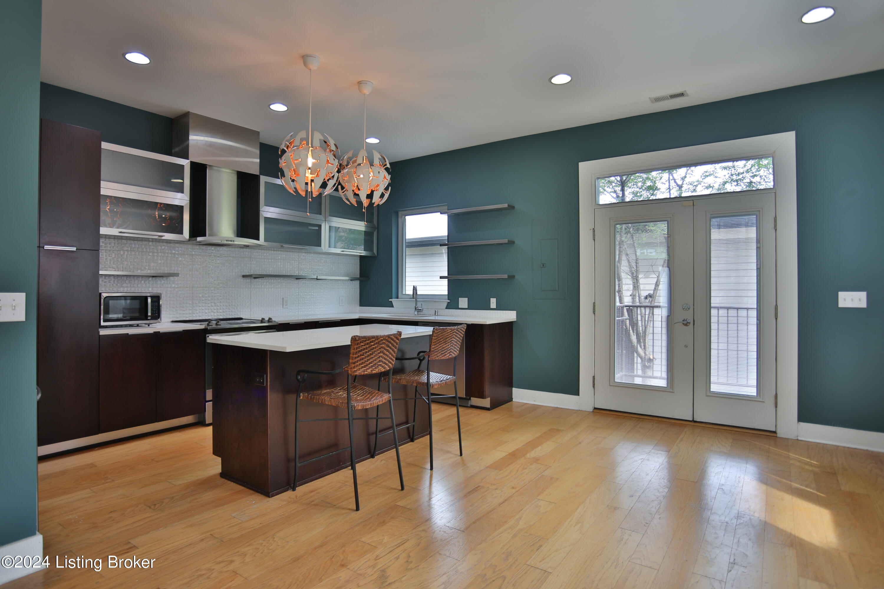 415 Hancock Green Pl 101-201 Property Photo 5