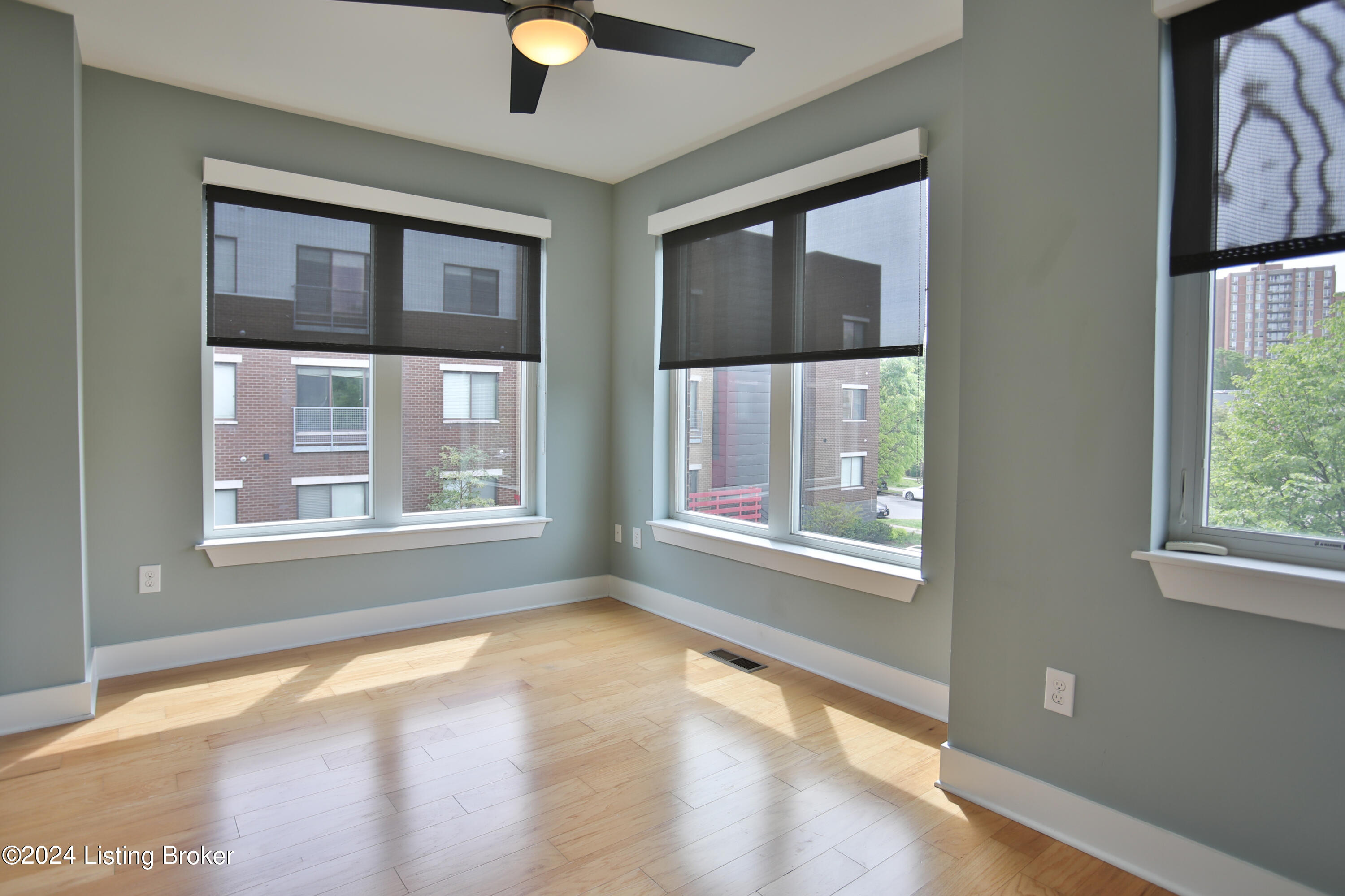 415 Hancock Green Pl 101-201 Property Photo 9