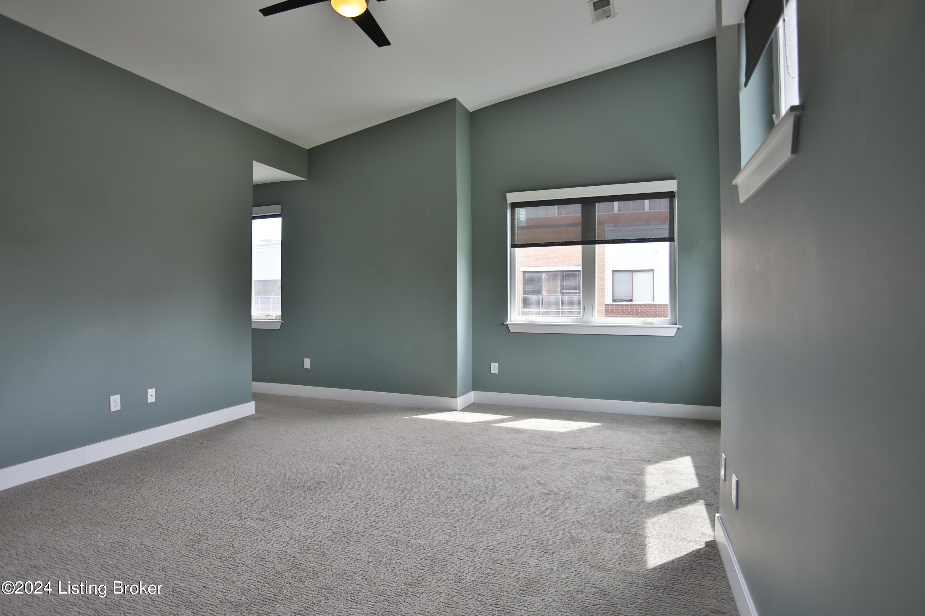 415 Hancock Green Pl 101-201 Property Photo 18