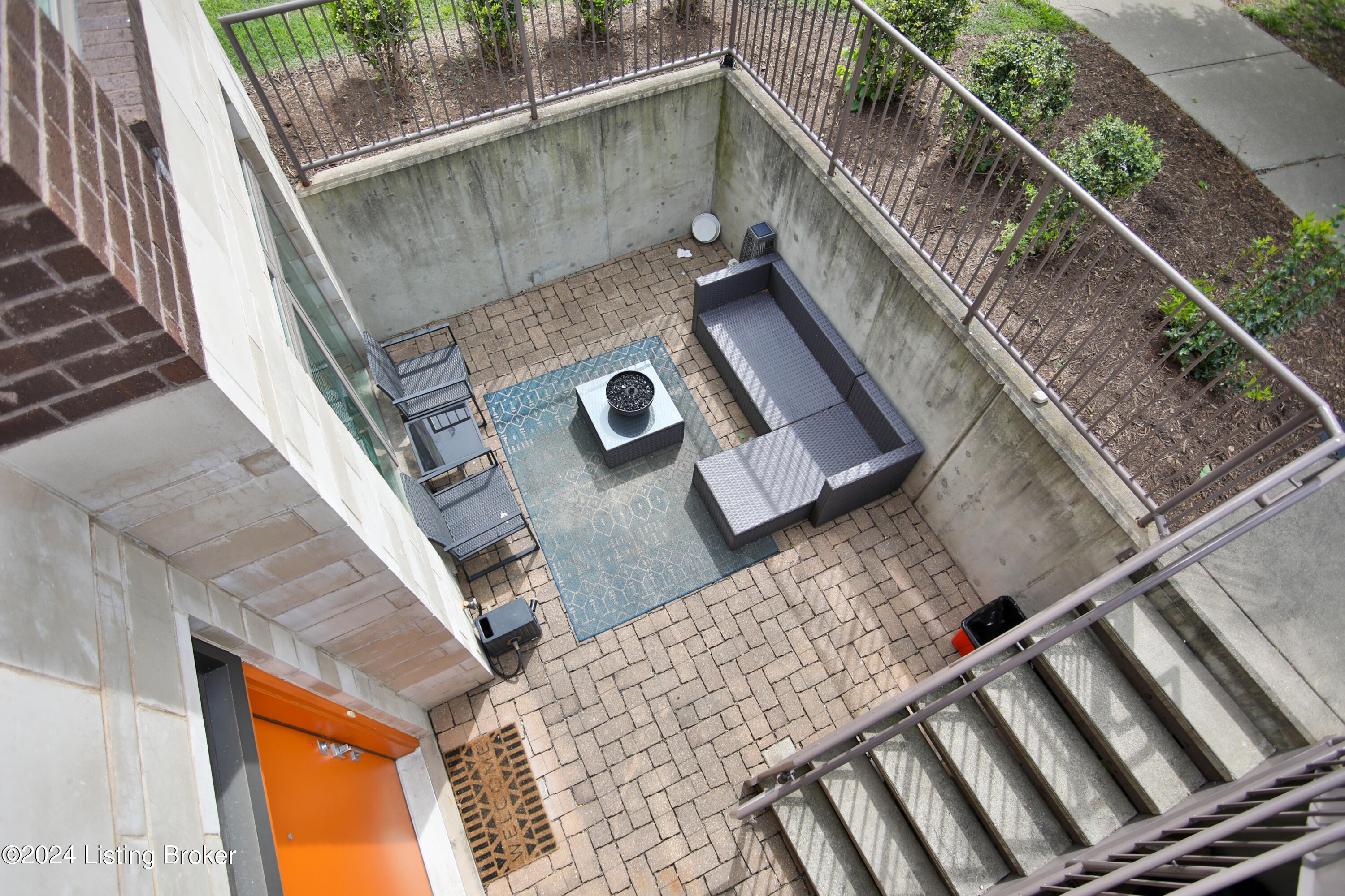 415 Hancock Green Pl 101-201 Property Photo 28