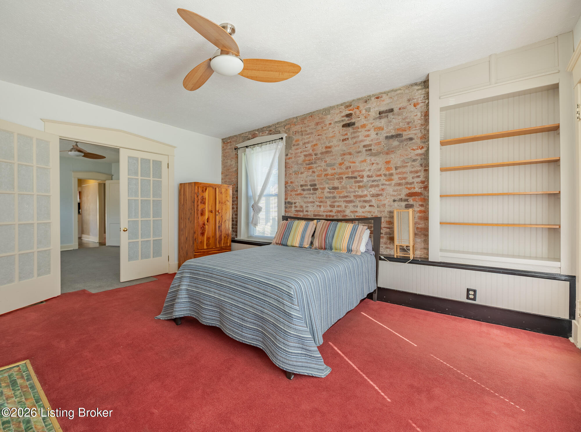 2208 S Shelby St Property Photo 7