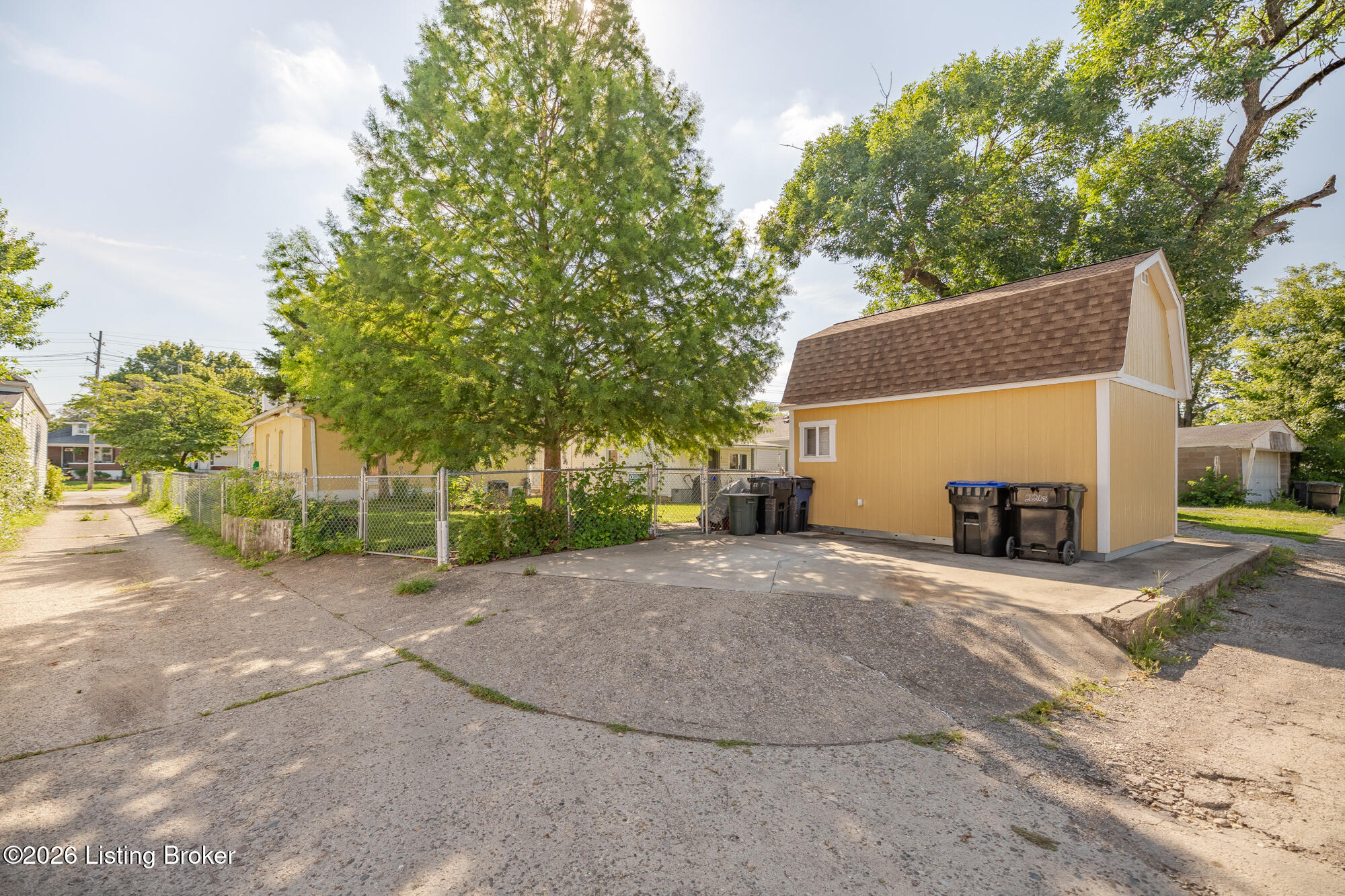 2208 S Shelby St Property Photo 14