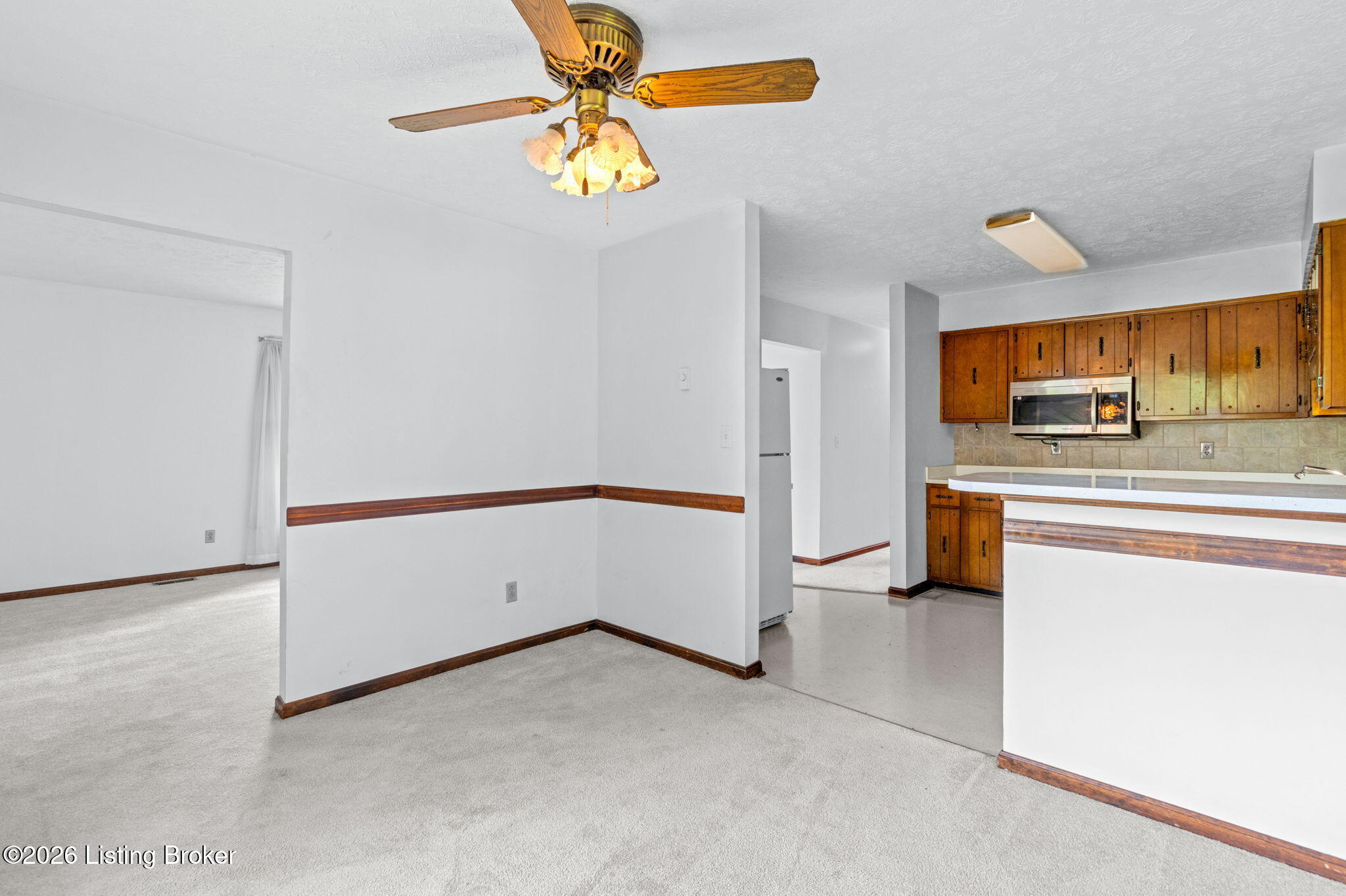 165 Wyndingbrook Dr Property Photo 12