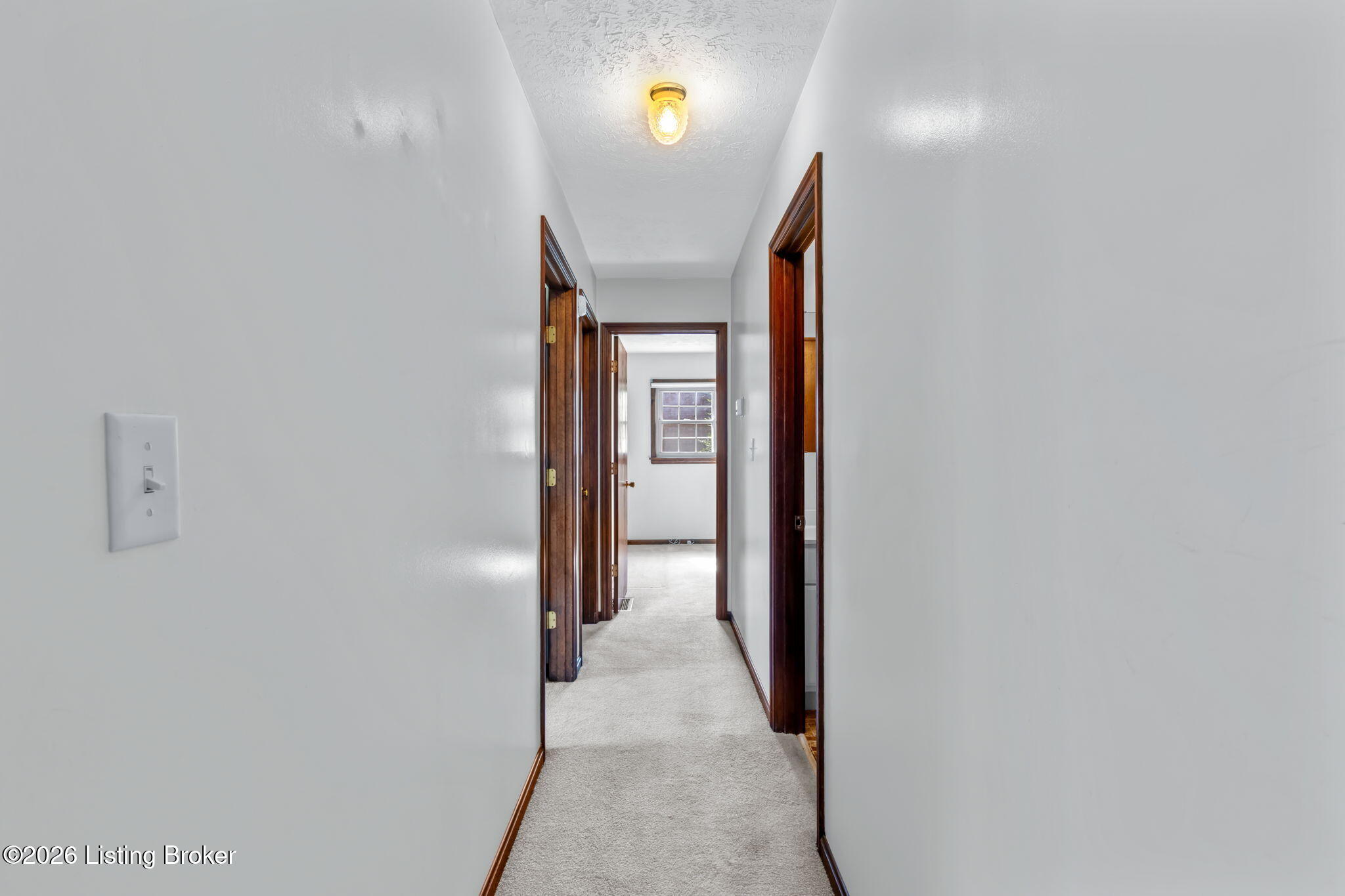 165 Wyndingbrook Dr Property Photo 15