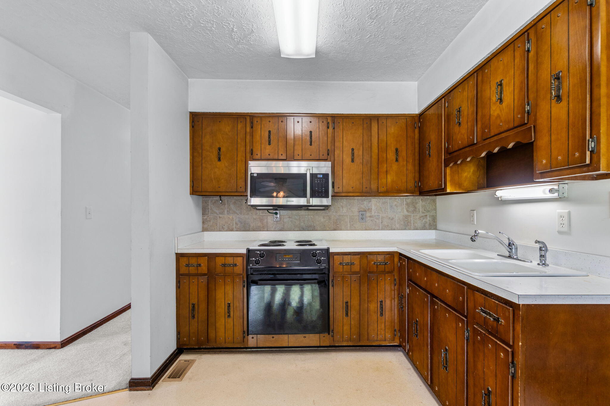 165 Wyndingbrook Dr Property Photo 36