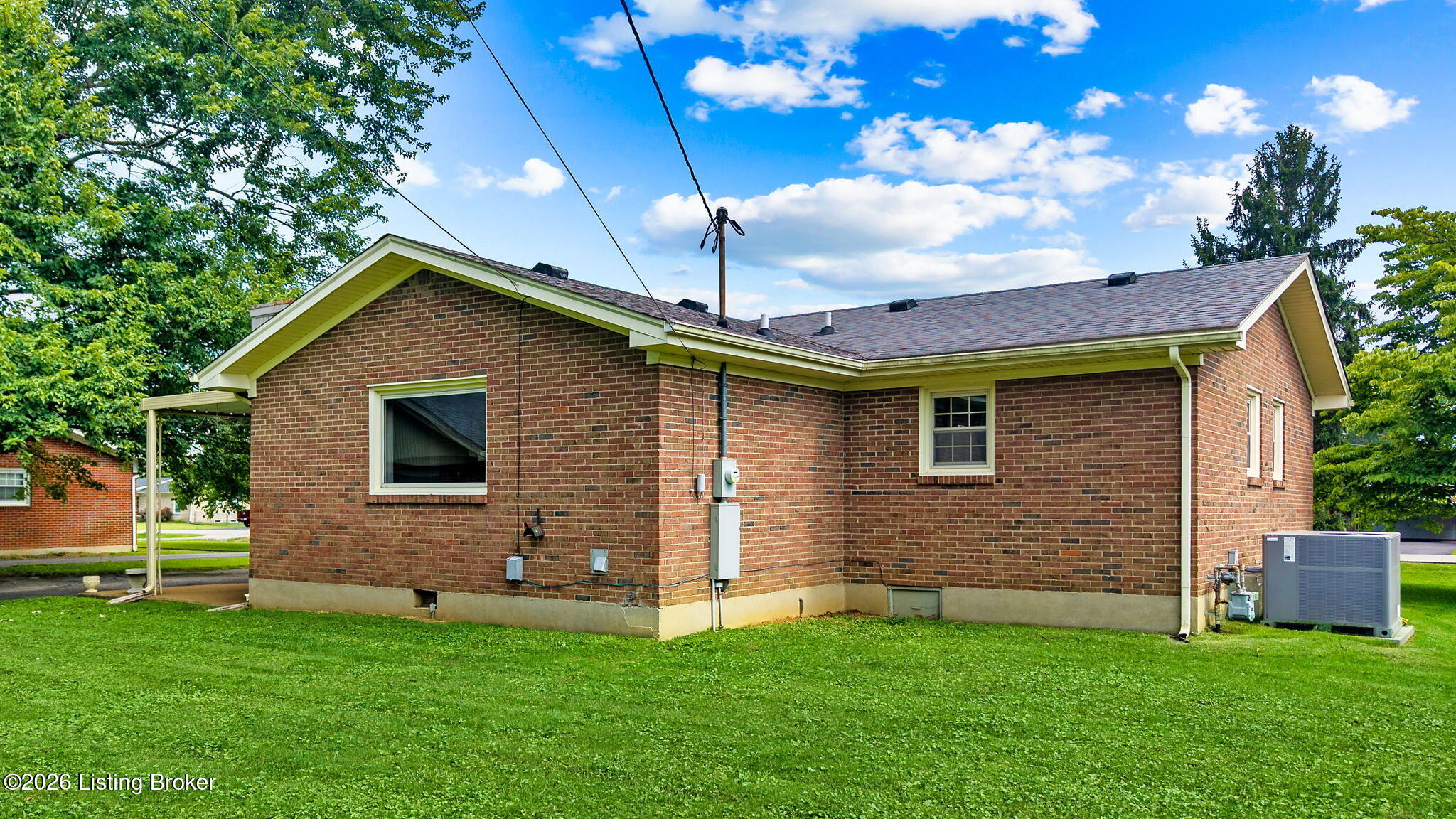 165 Wyndingbrook Dr Property Photo 41