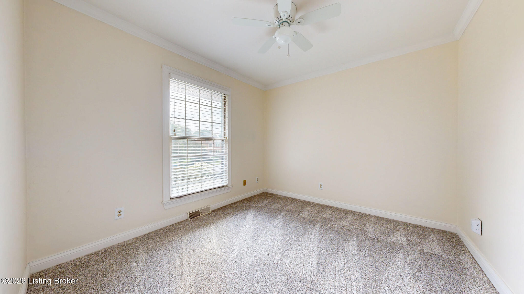 1617 Doral Ct Property Photo 3