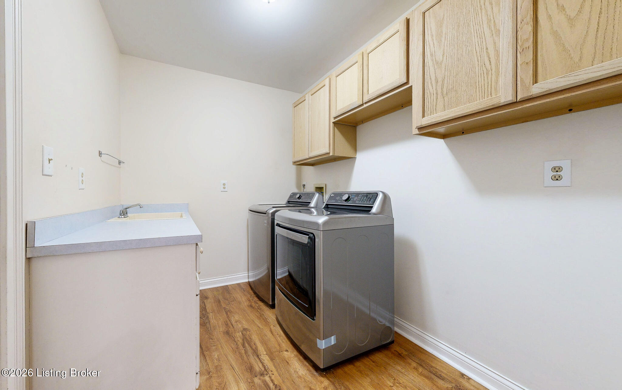 1617 Doral Ct Property Photo 24