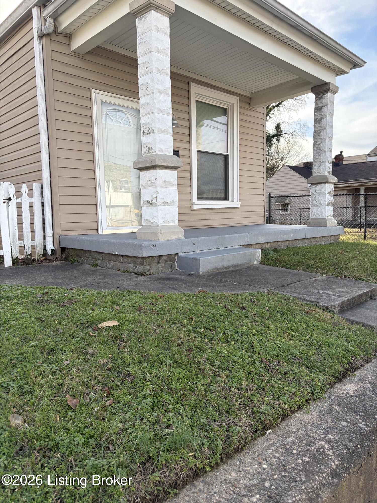 604 Winkler Ave Property Photo 21