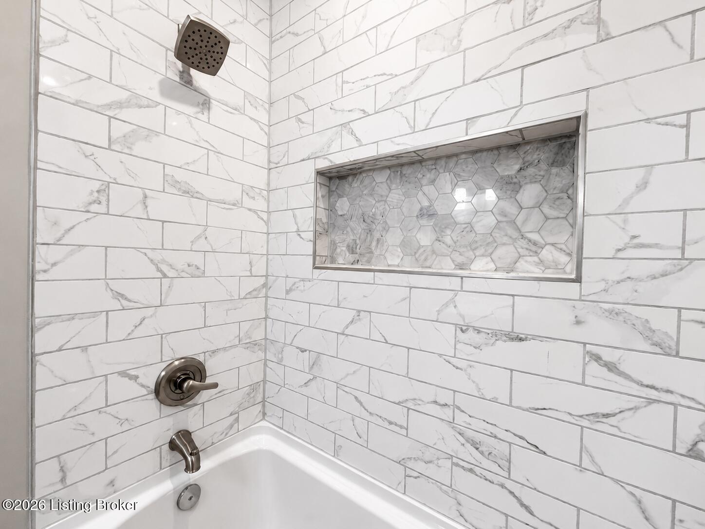 2211 Osage Ave Property Photo 11