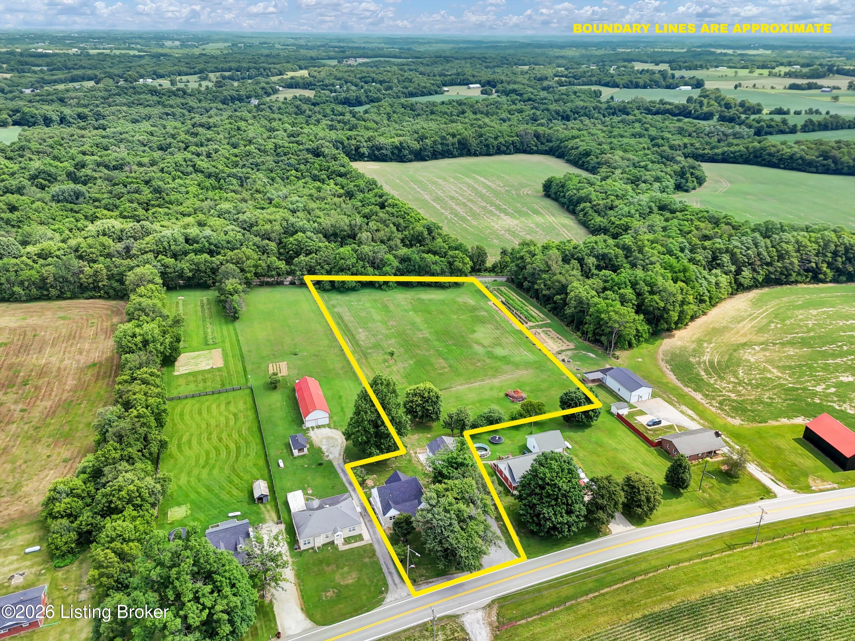 4148 Bagdad Rd Property Photo 2