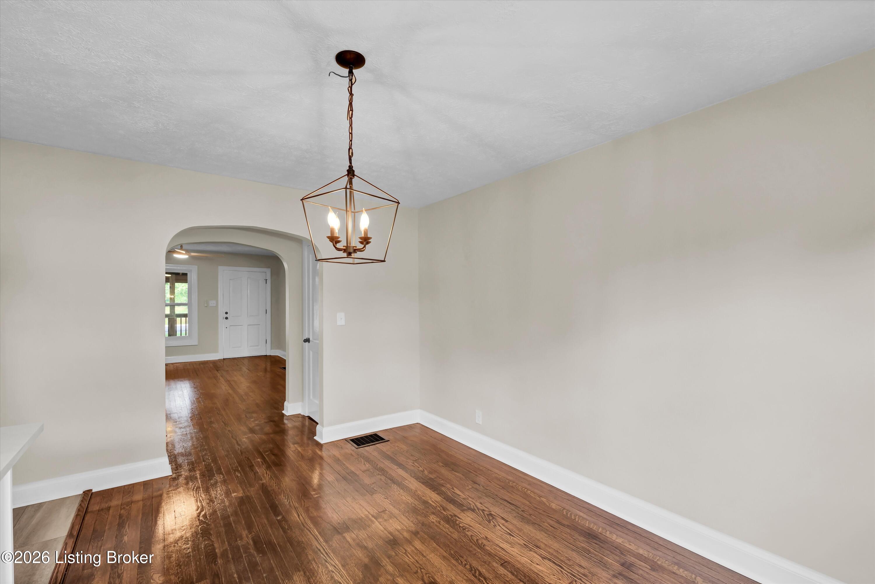 4148 Bagdad Rd Property Photo 11