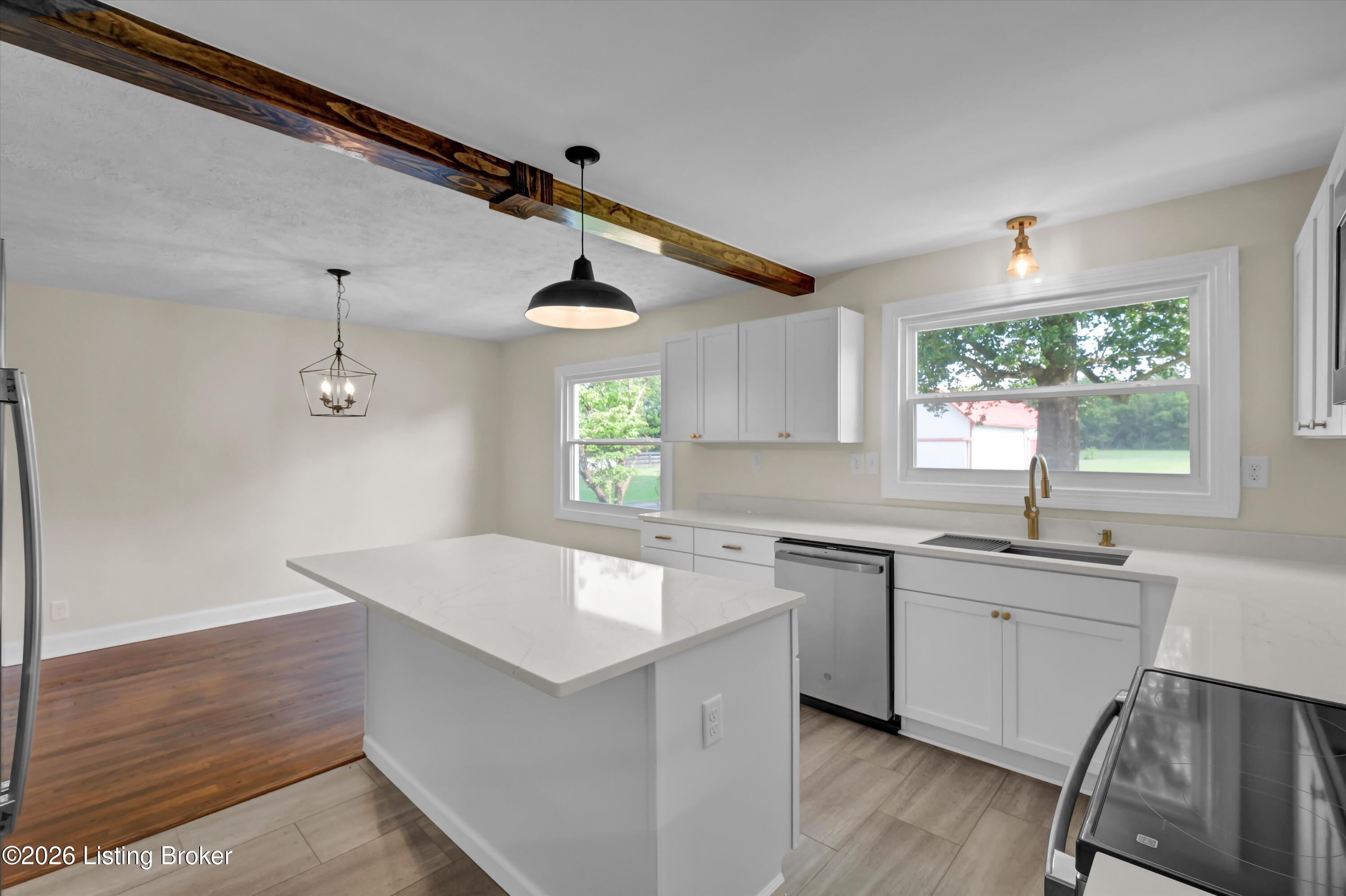 4148 Bagdad Rd Property Photo 13