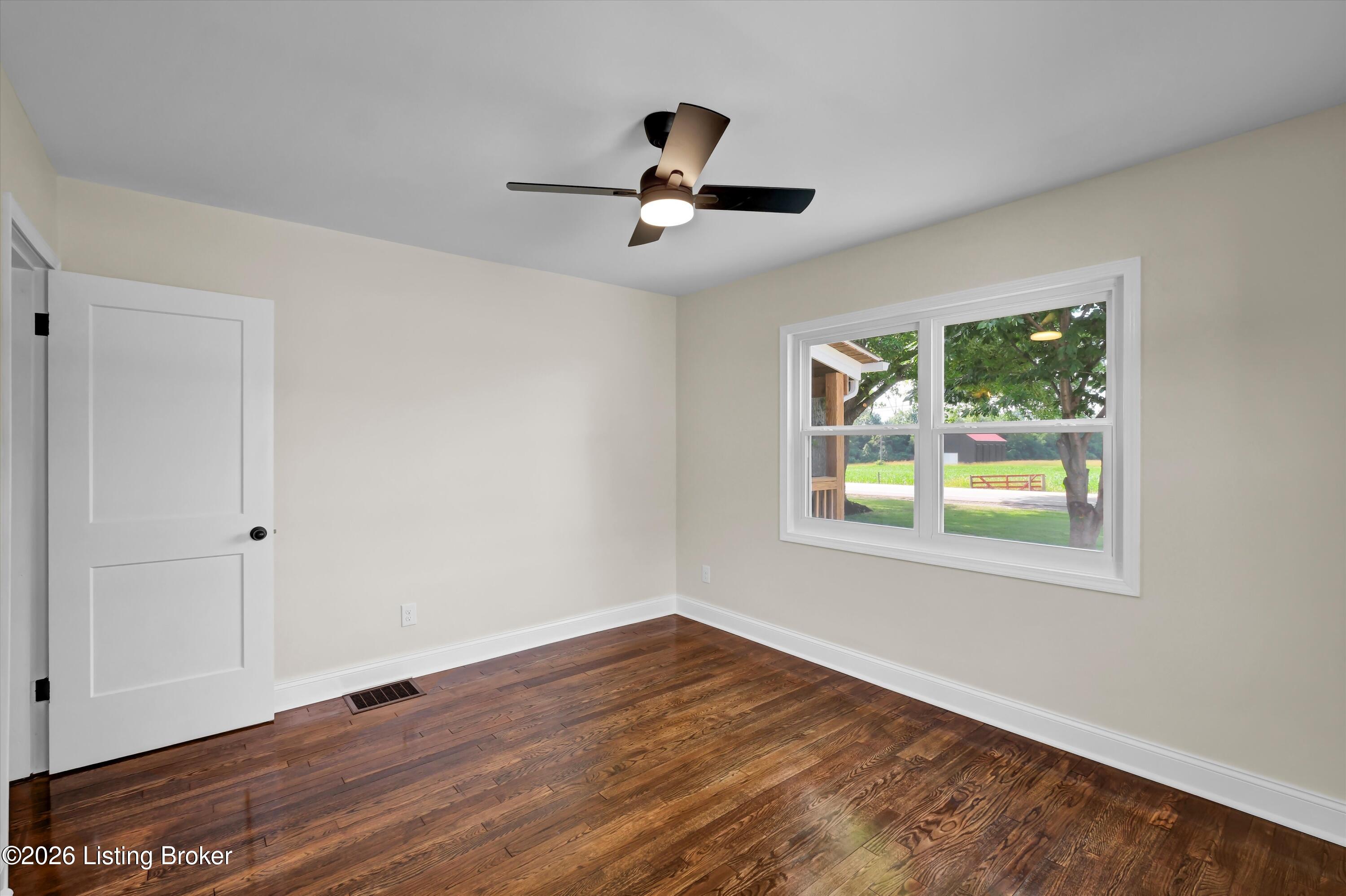 4148 Bagdad Rd Property Photo 19