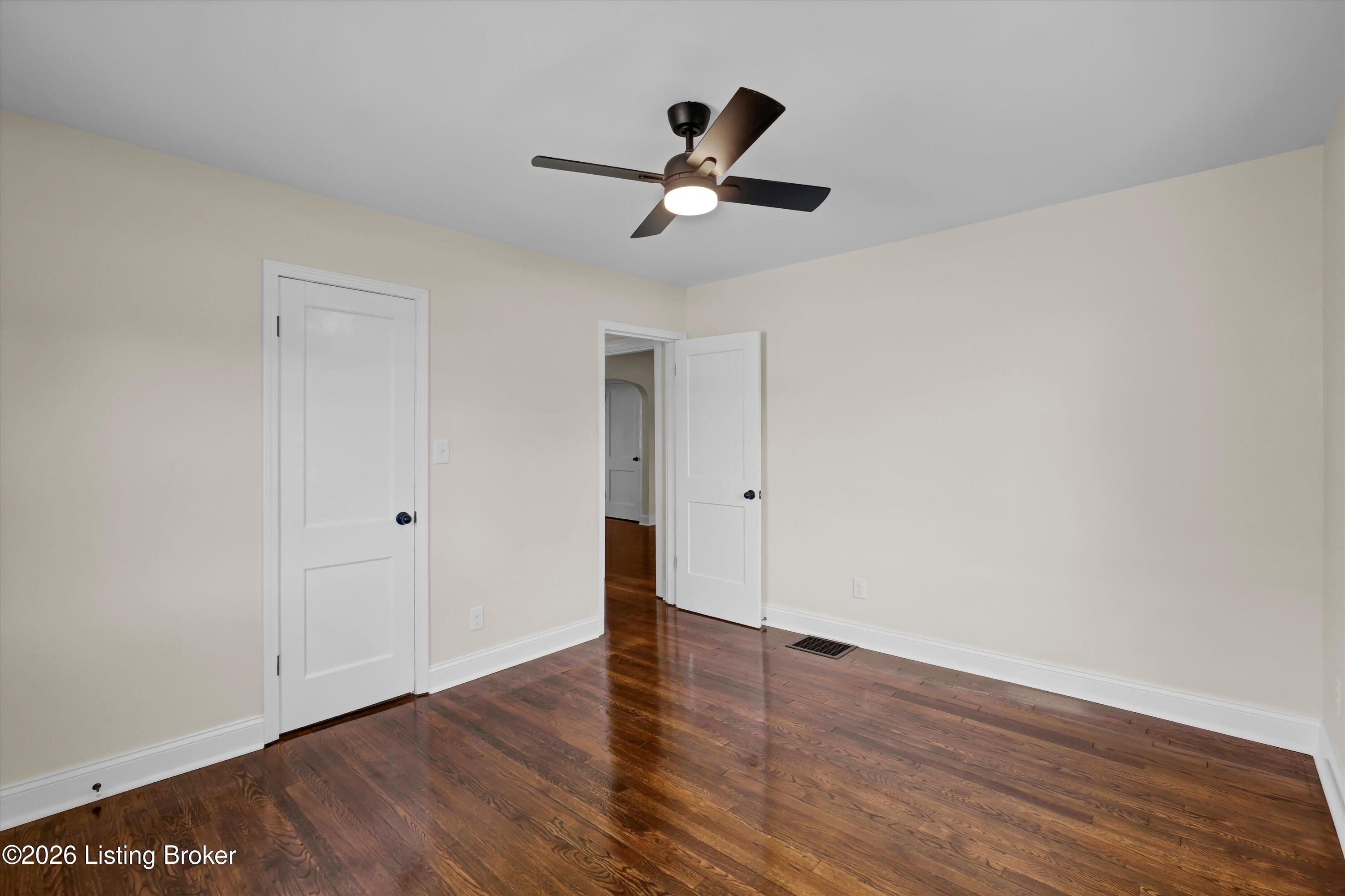 4148 Bagdad Rd Property Photo 20