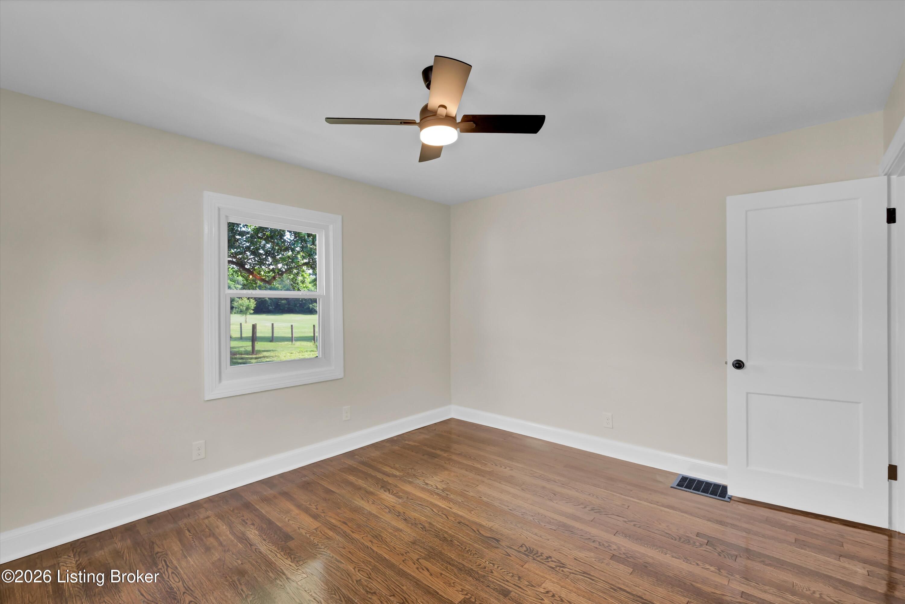 4148 Bagdad Rd Property Photo 22