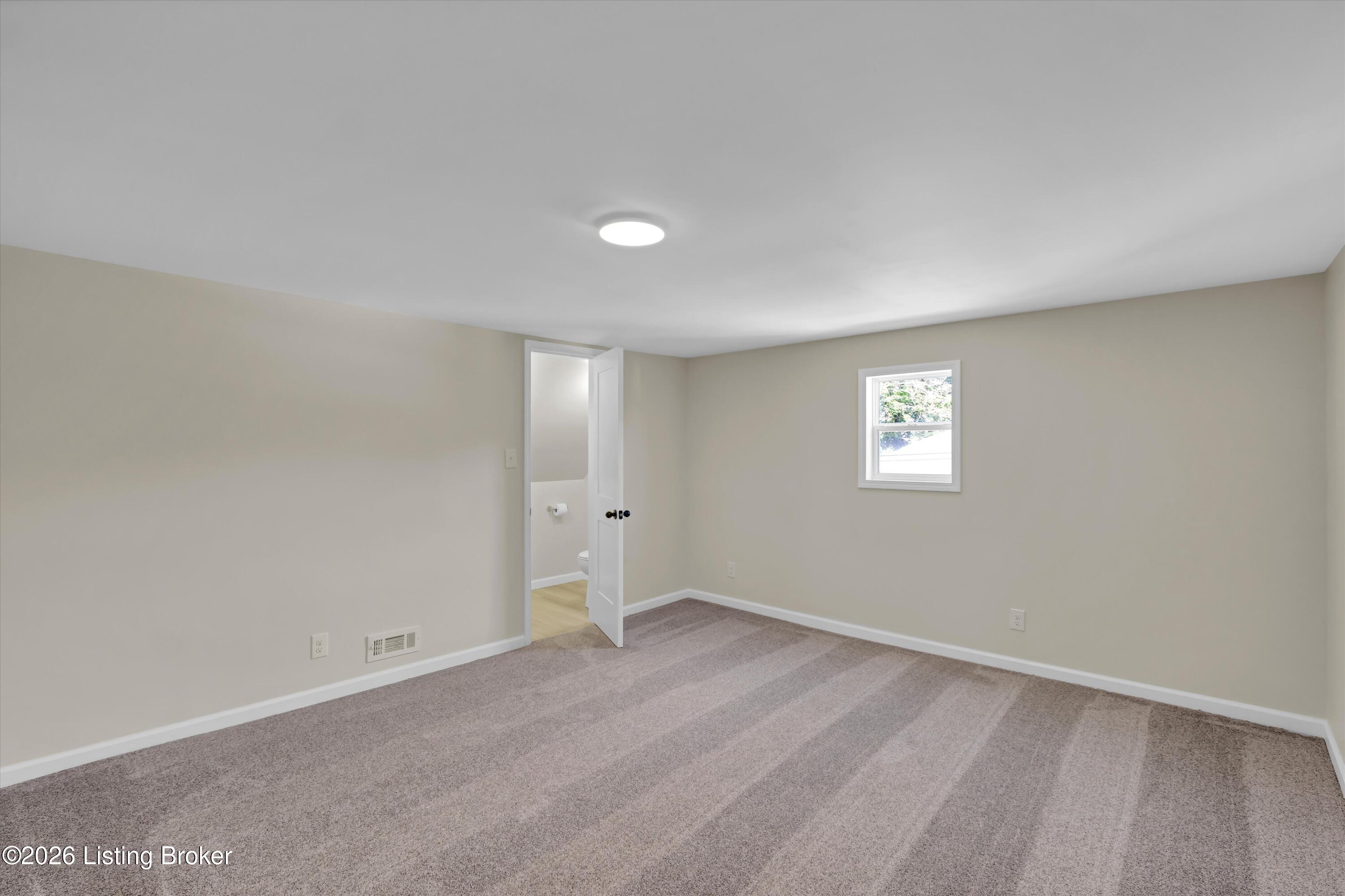 4148 Bagdad Rd Property Photo 35