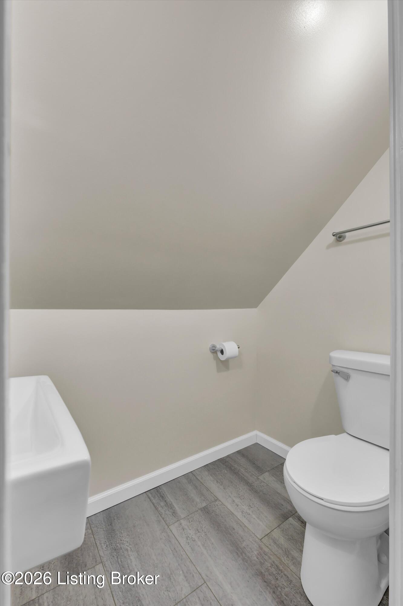 4148 Bagdad Rd Property Photo 39