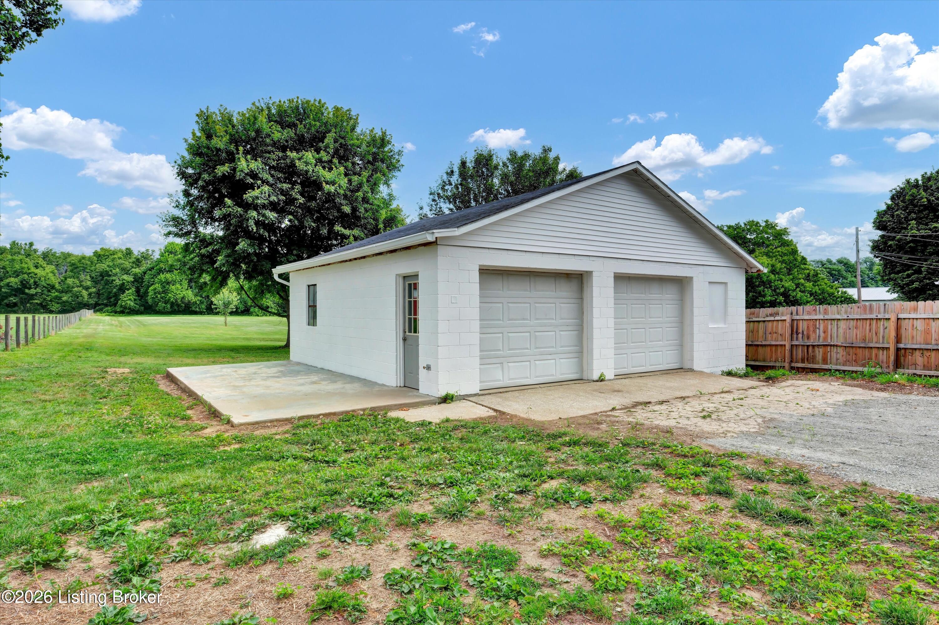 4148 Bagdad Rd Property Photo 43