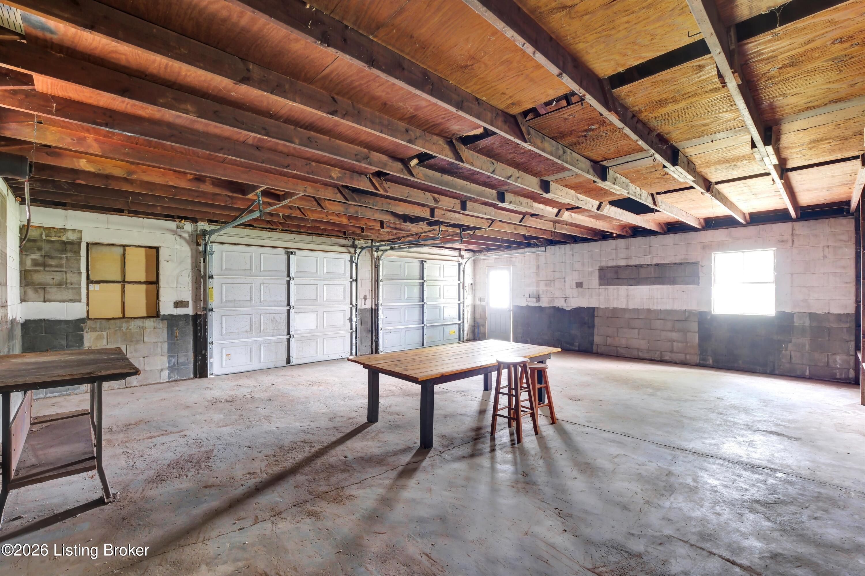 4148 Bagdad Rd Property Photo 45