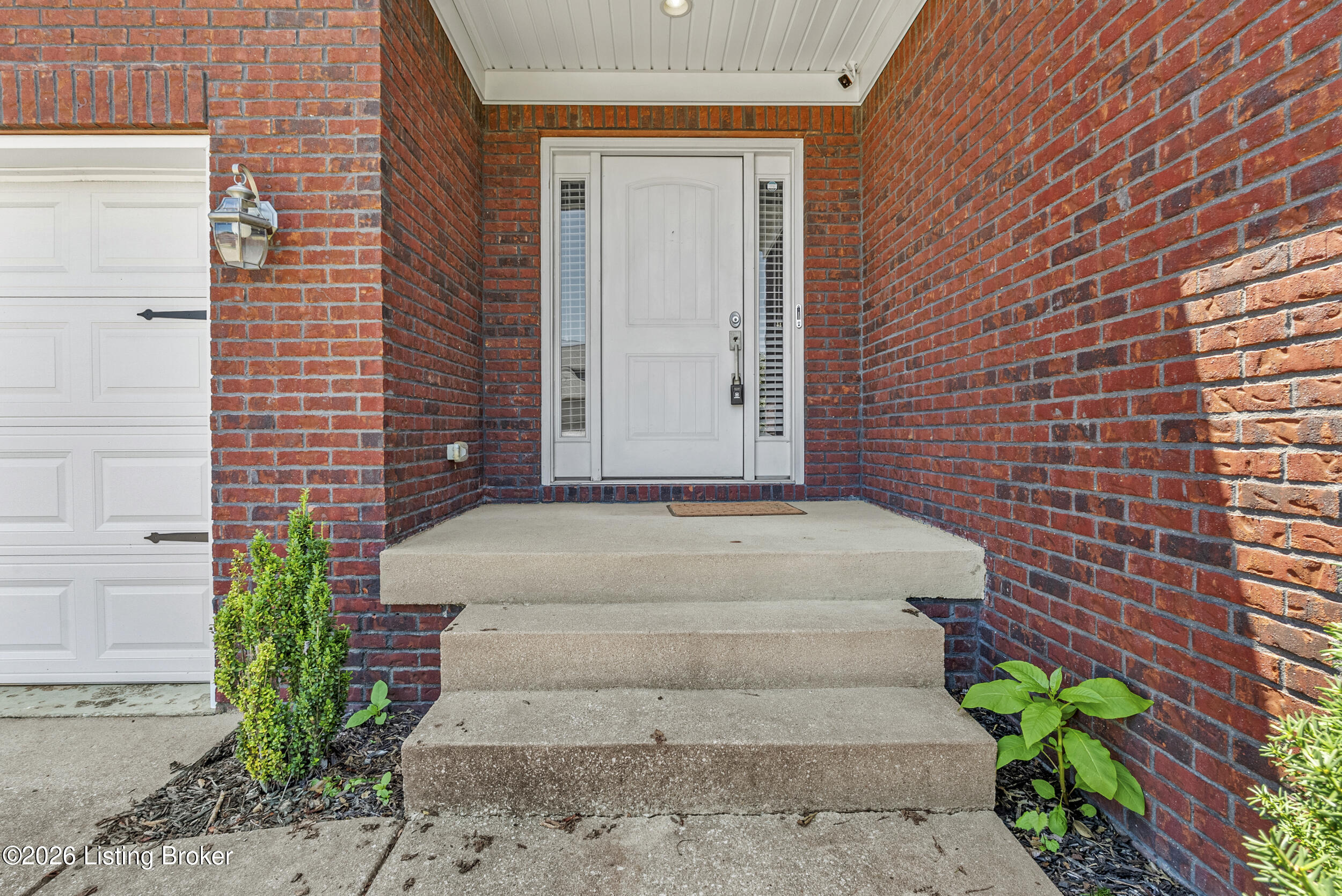 4022 Emerald Spring Pl Property Photo 5