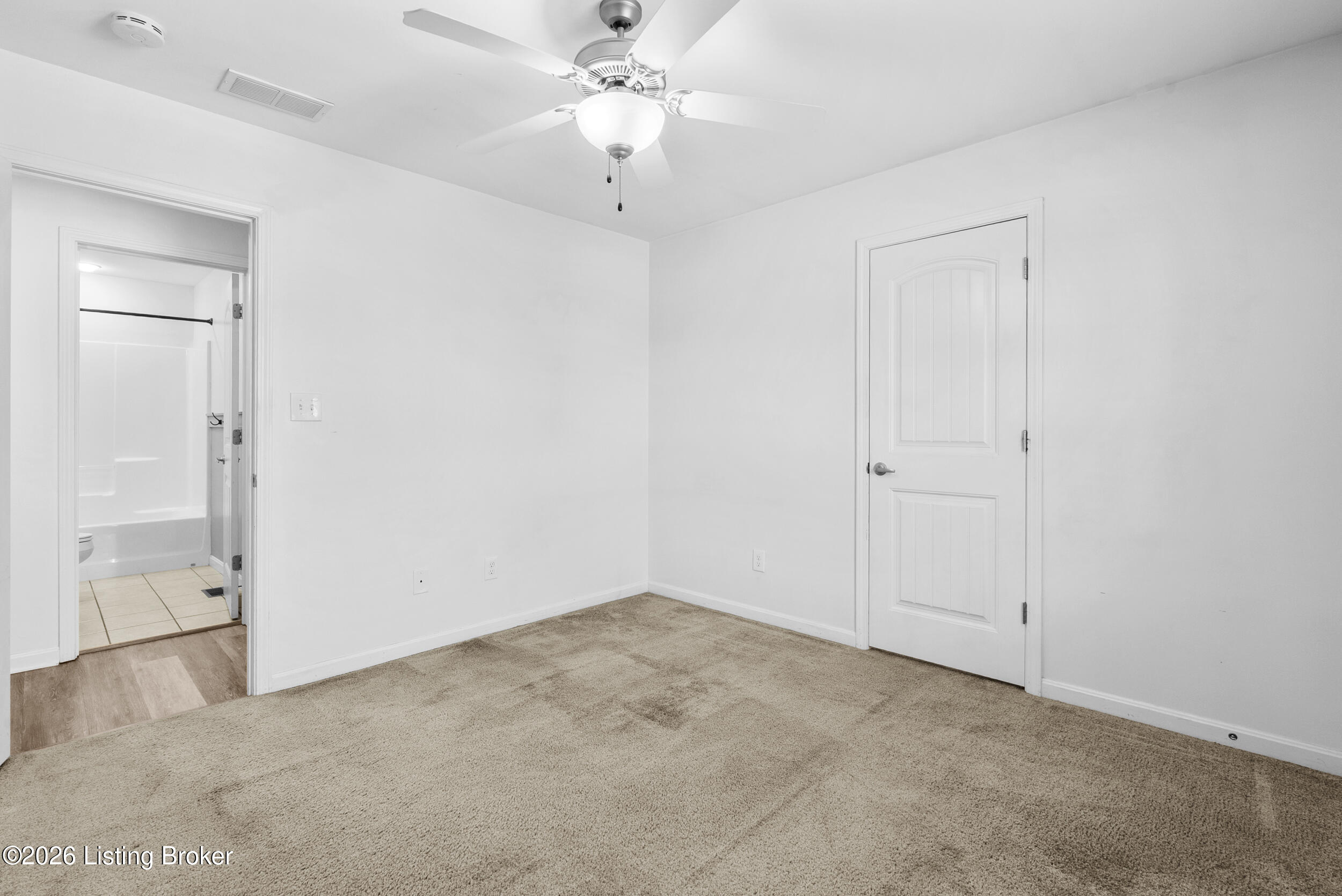 4022 Emerald Spring Pl Property Photo 10