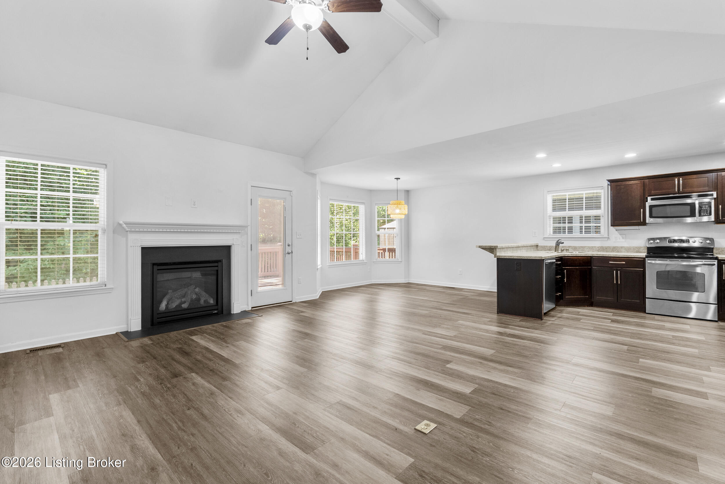 4022 Emerald Spring Pl Property Photo 16