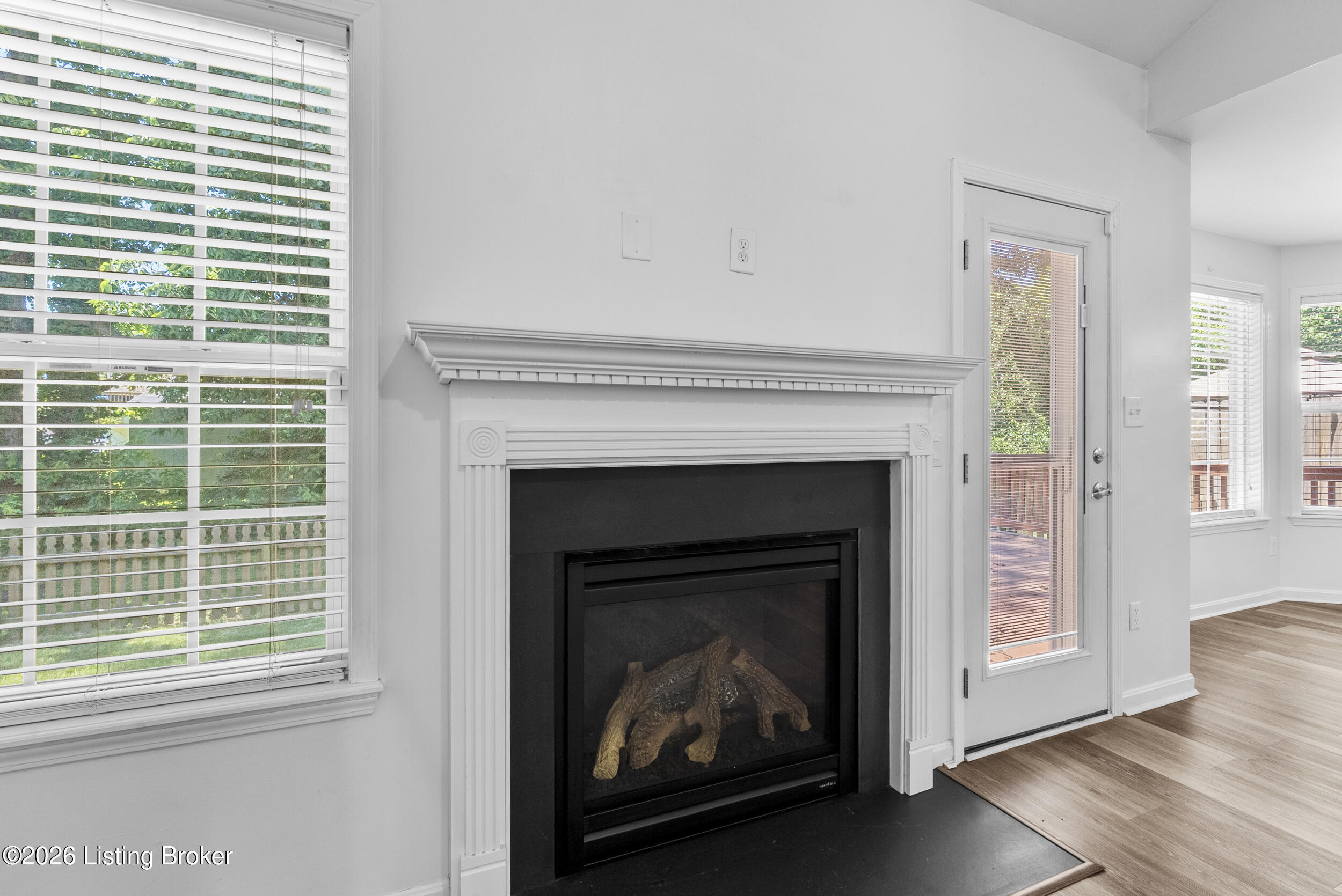 4022 Emerald Spring Pl Property Photo 18