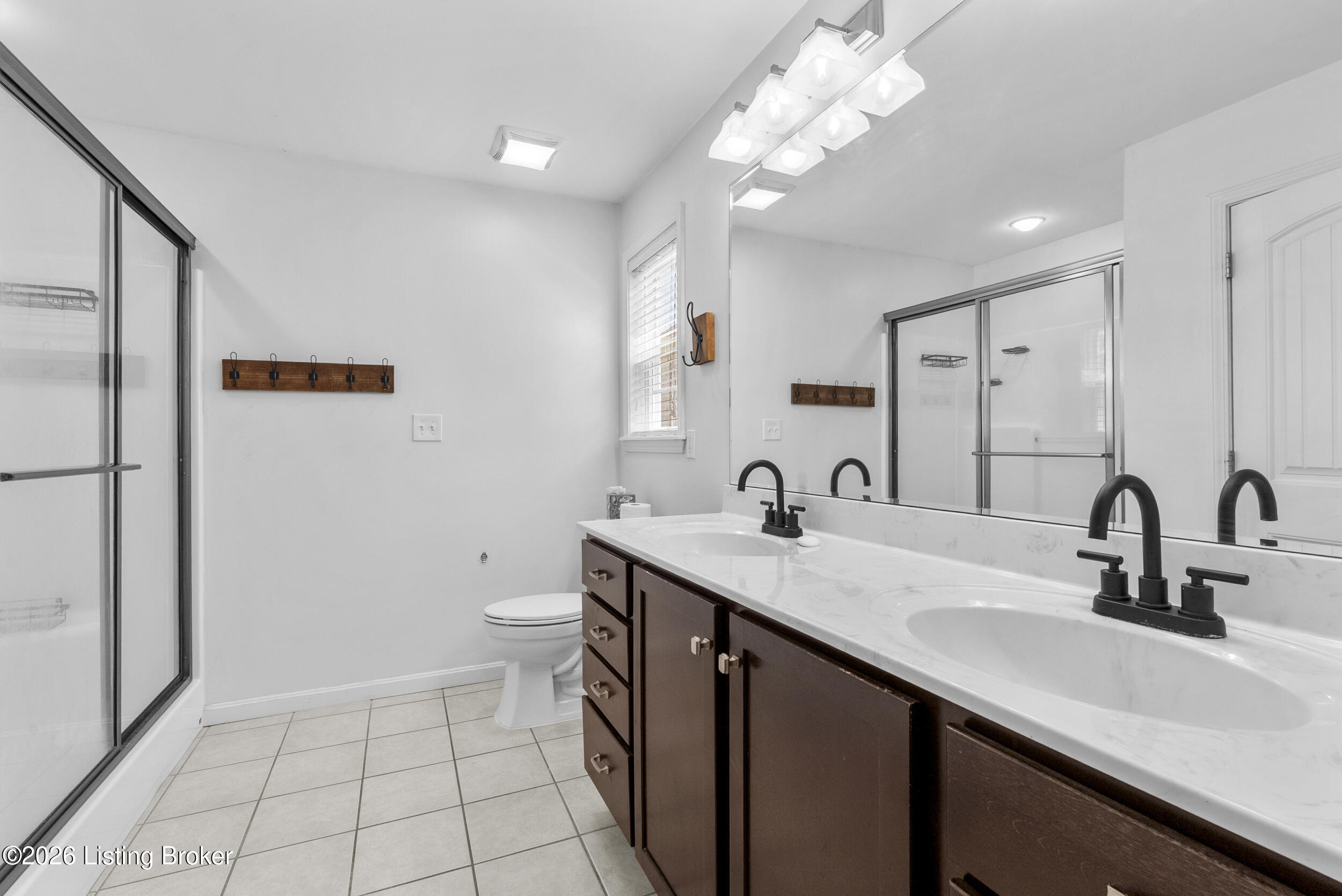 4022 Emerald Spring Pl Property Photo 31