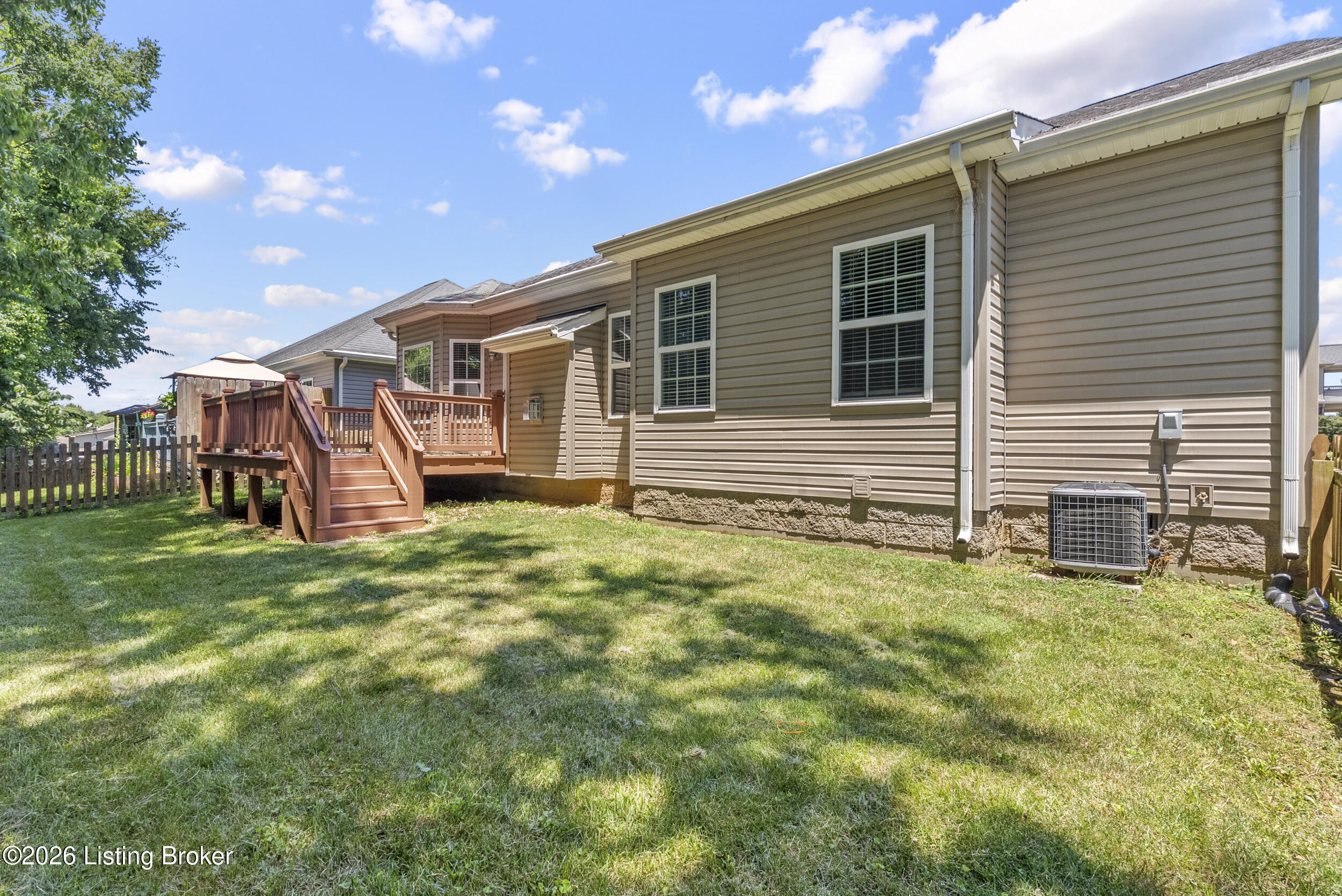 4022 Emerald Spring Pl Property Photo 37