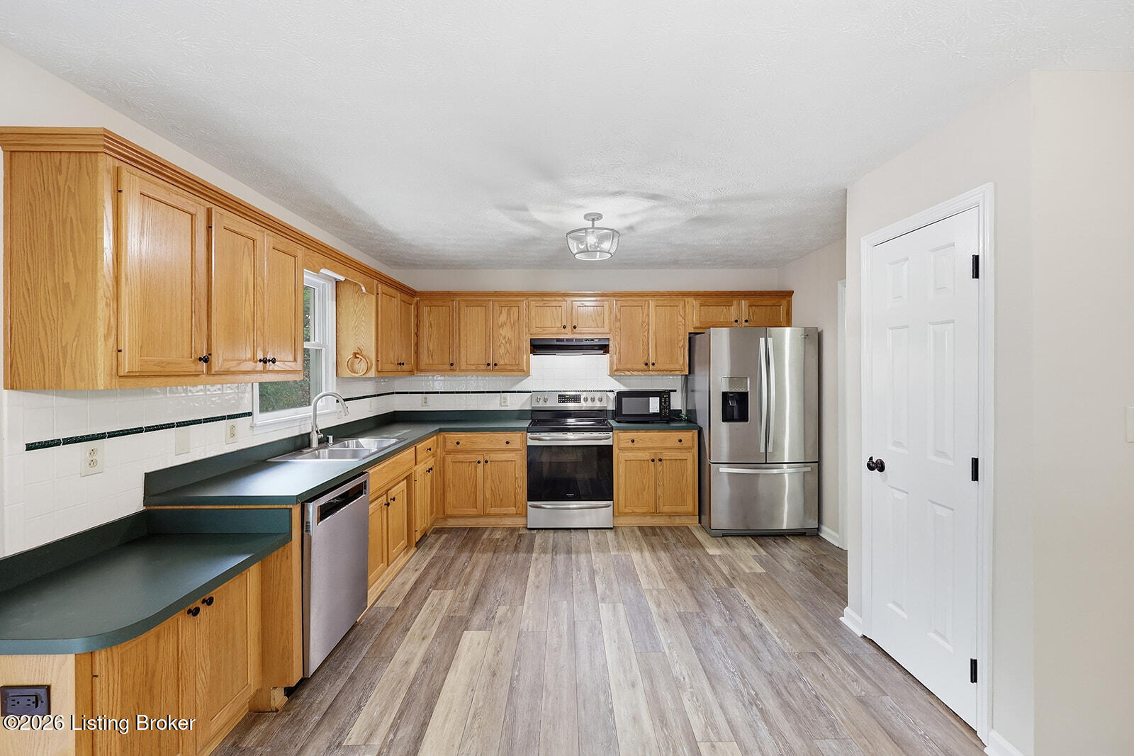 1336 Bonnie Blue Loop Property Photo 3