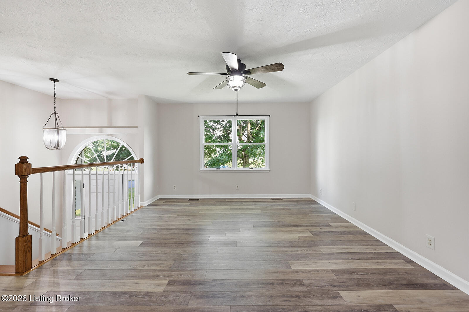 1336 Bonnie Blue Loop Property Photo 10