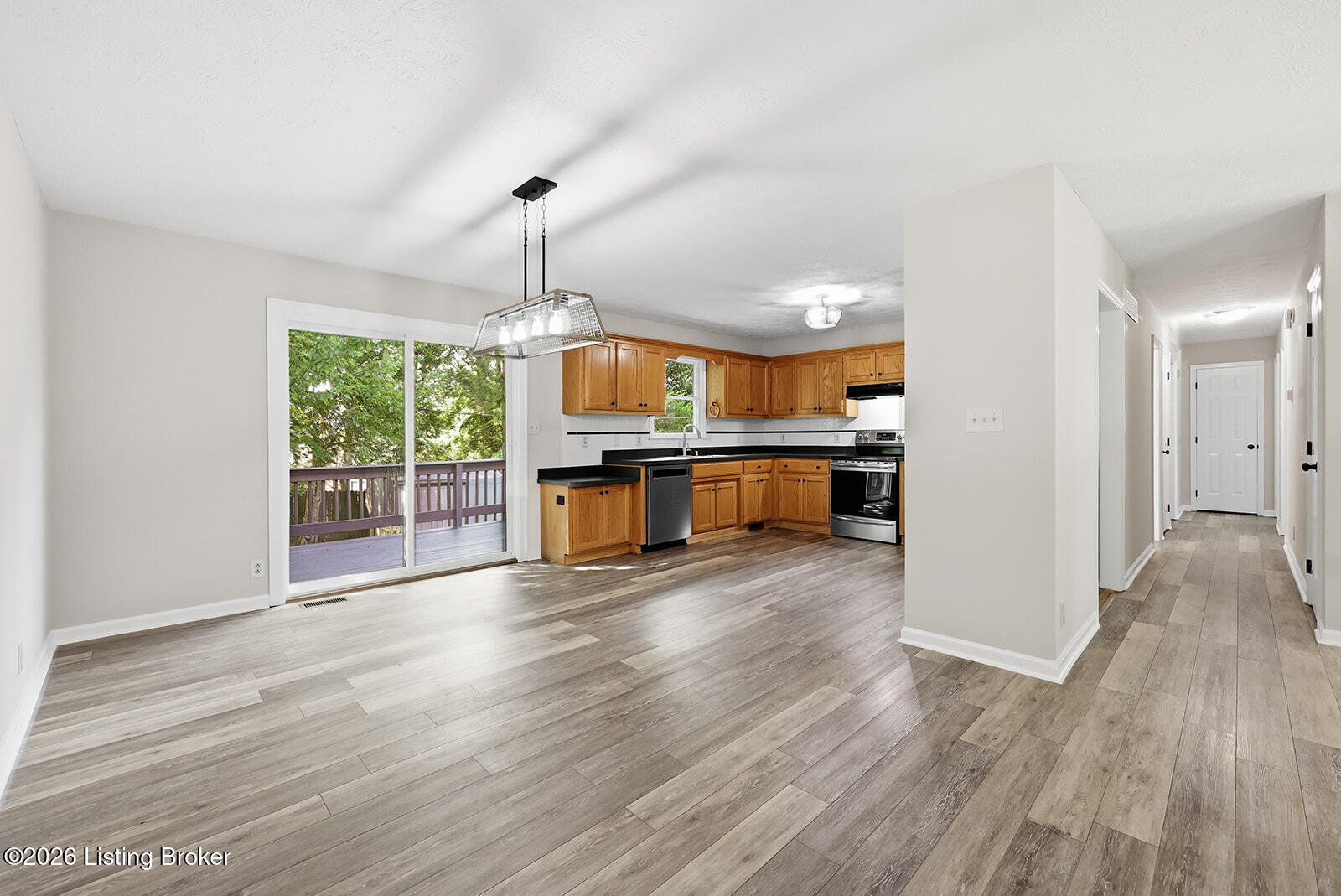 1336 Bonnie Blue Loop Property Photo 12