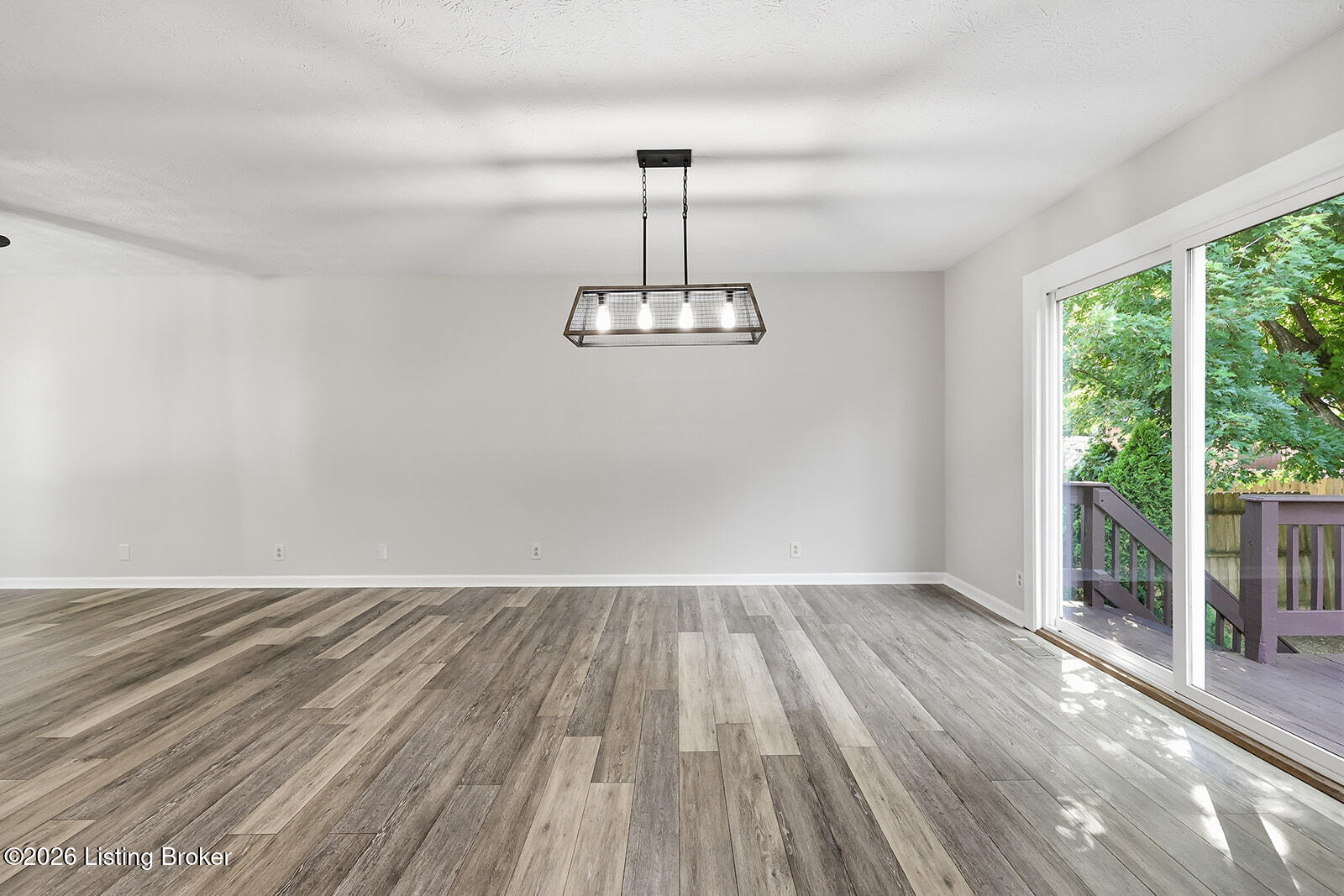1336 Bonnie Blue Loop Property Photo 14
