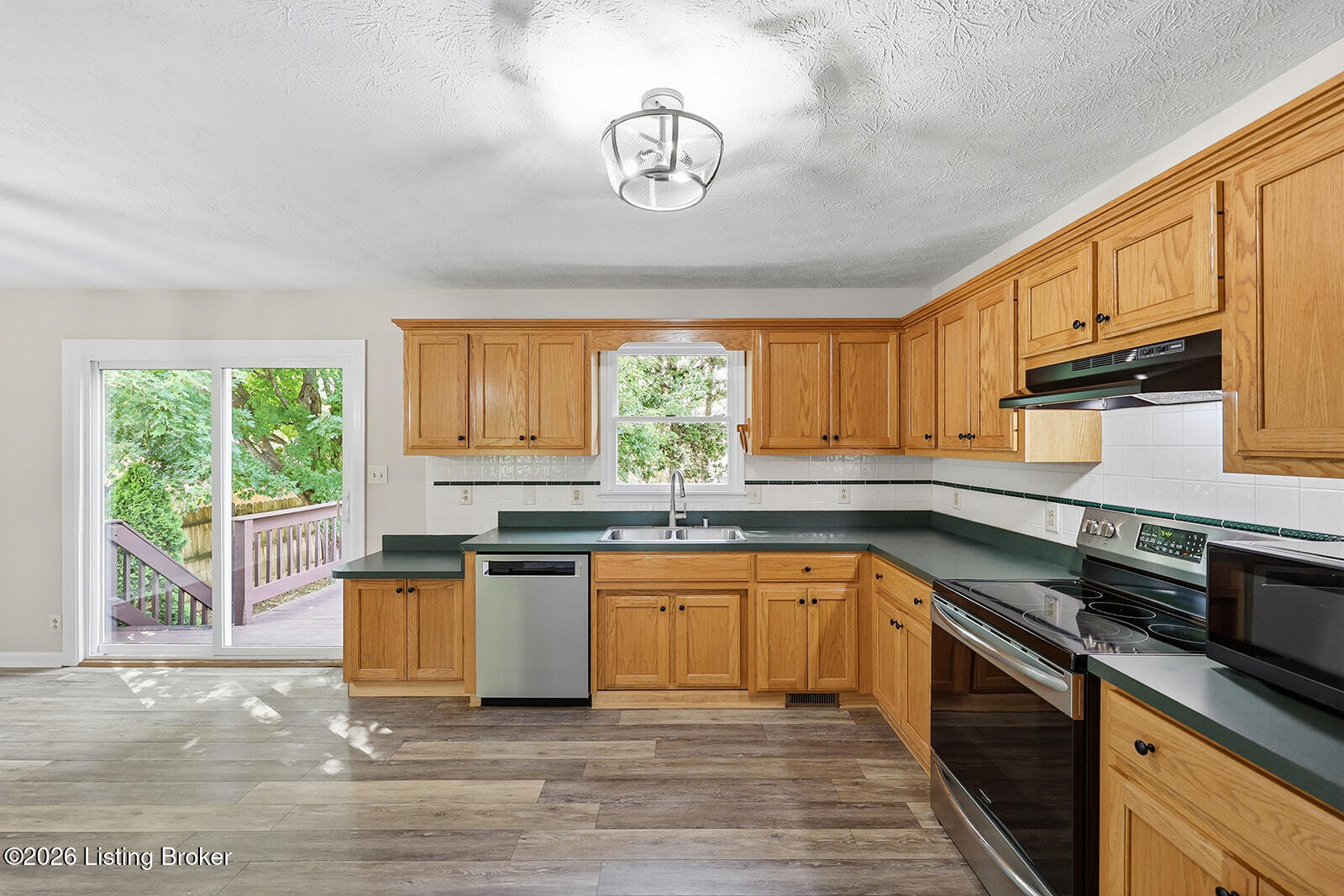 1336 Bonnie Blue Loop Property Photo 19