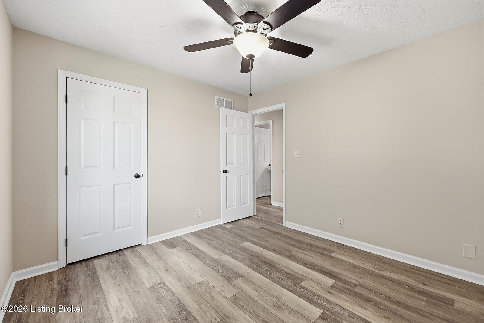 1336 Bonnie Blue Loop Property Photo 28